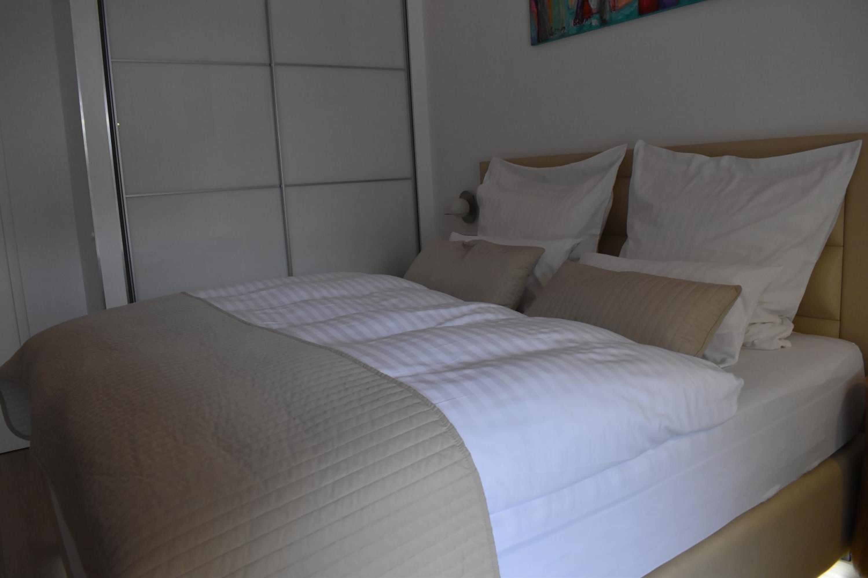 Destino City Apartments by Belmont Realty