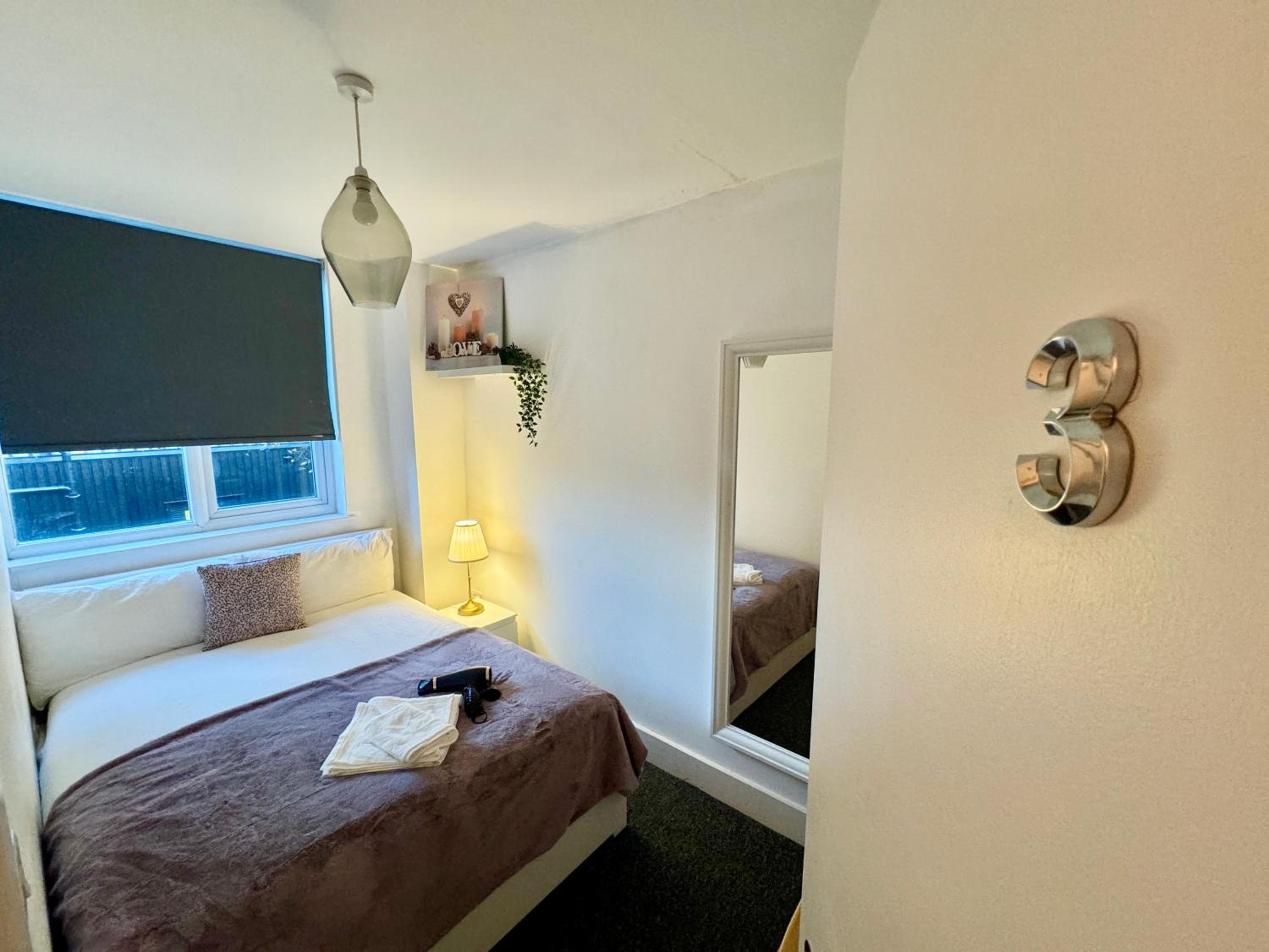 Cosmopolitan Comfort Private Bedrooms in Euston 106