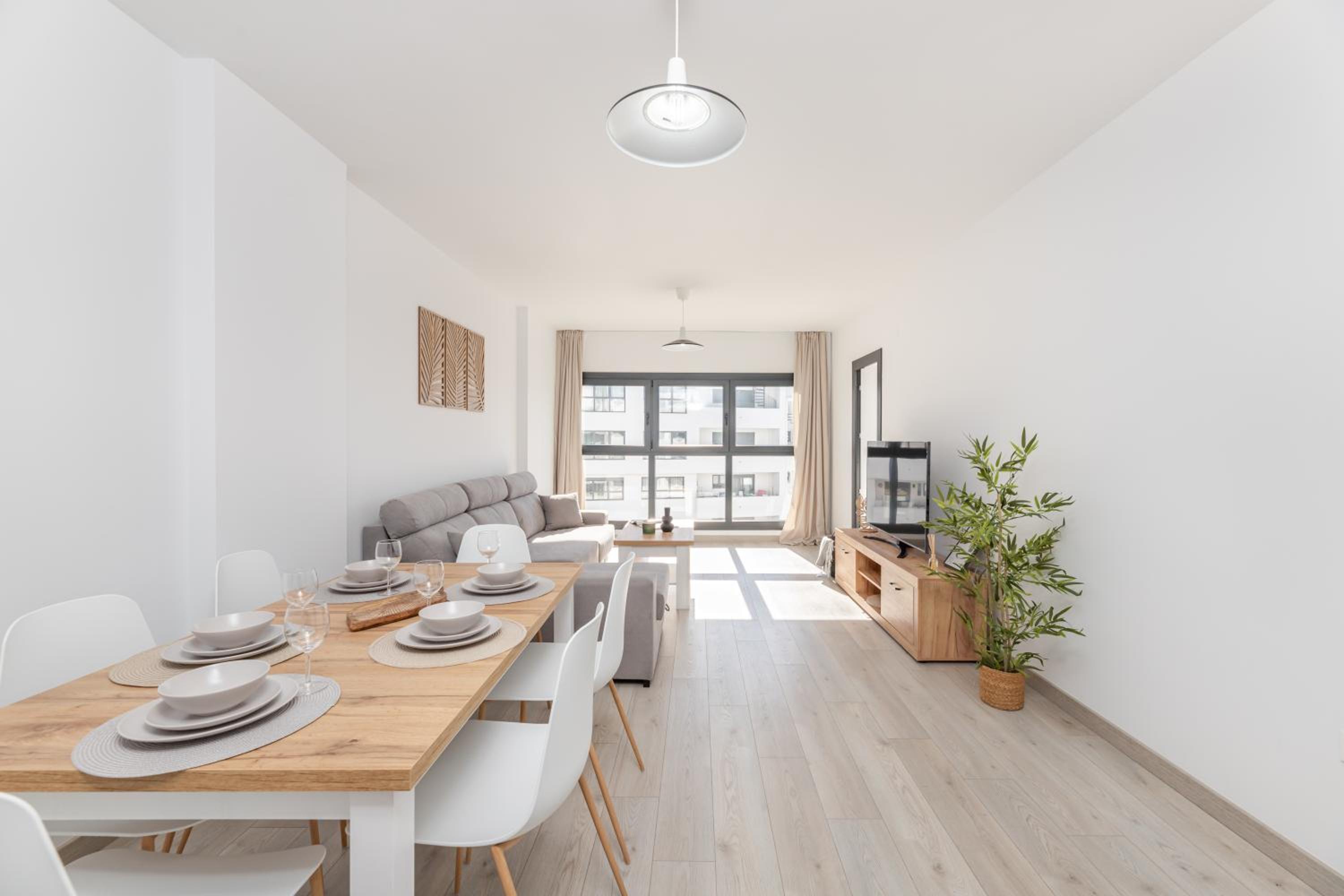 Hotel Casa Esmeralda, 7 min to beach, Garage - Image 1