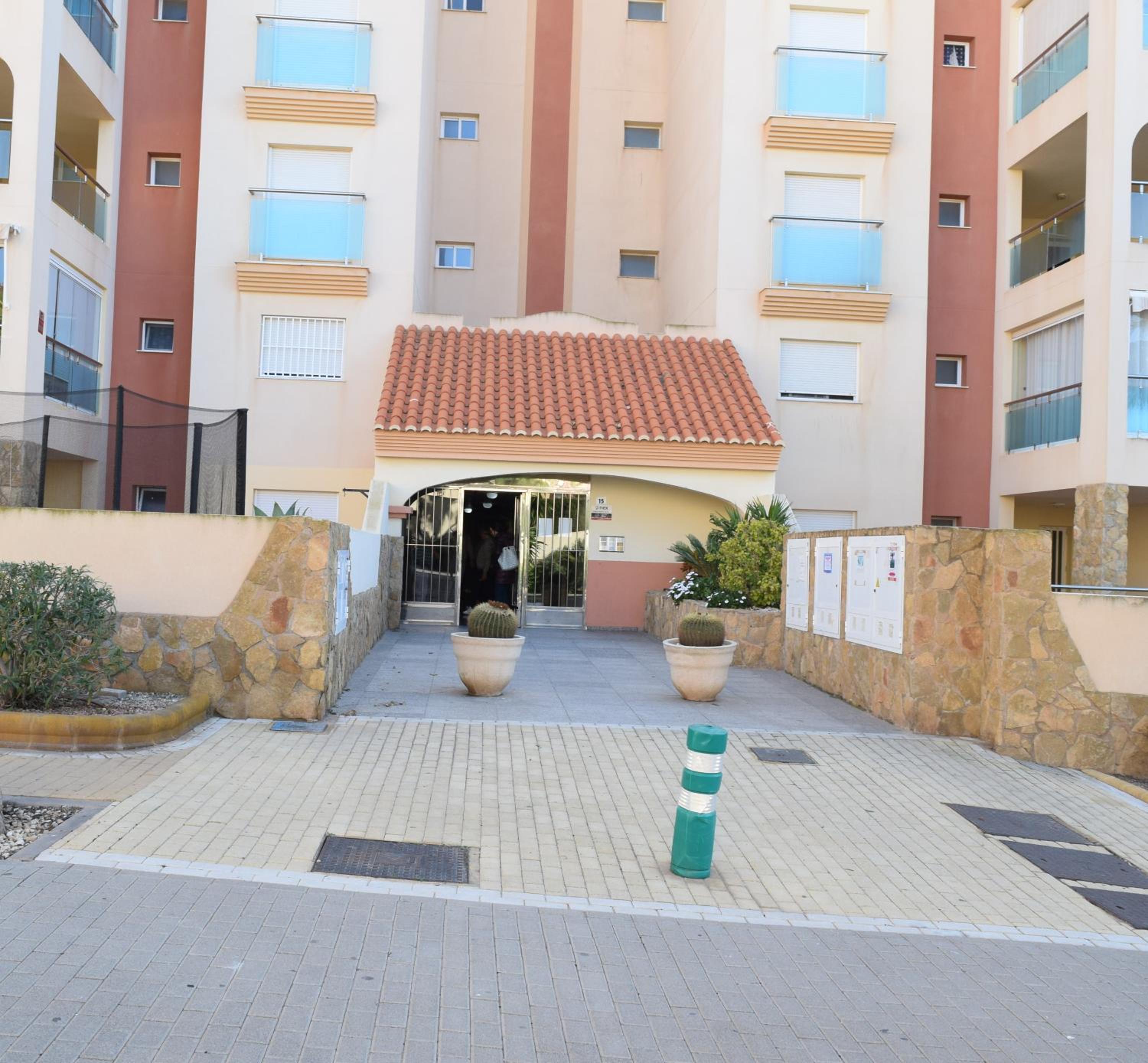 Two Bed Top Floor Apartment Alta Entinas Close To The Beach. view 4