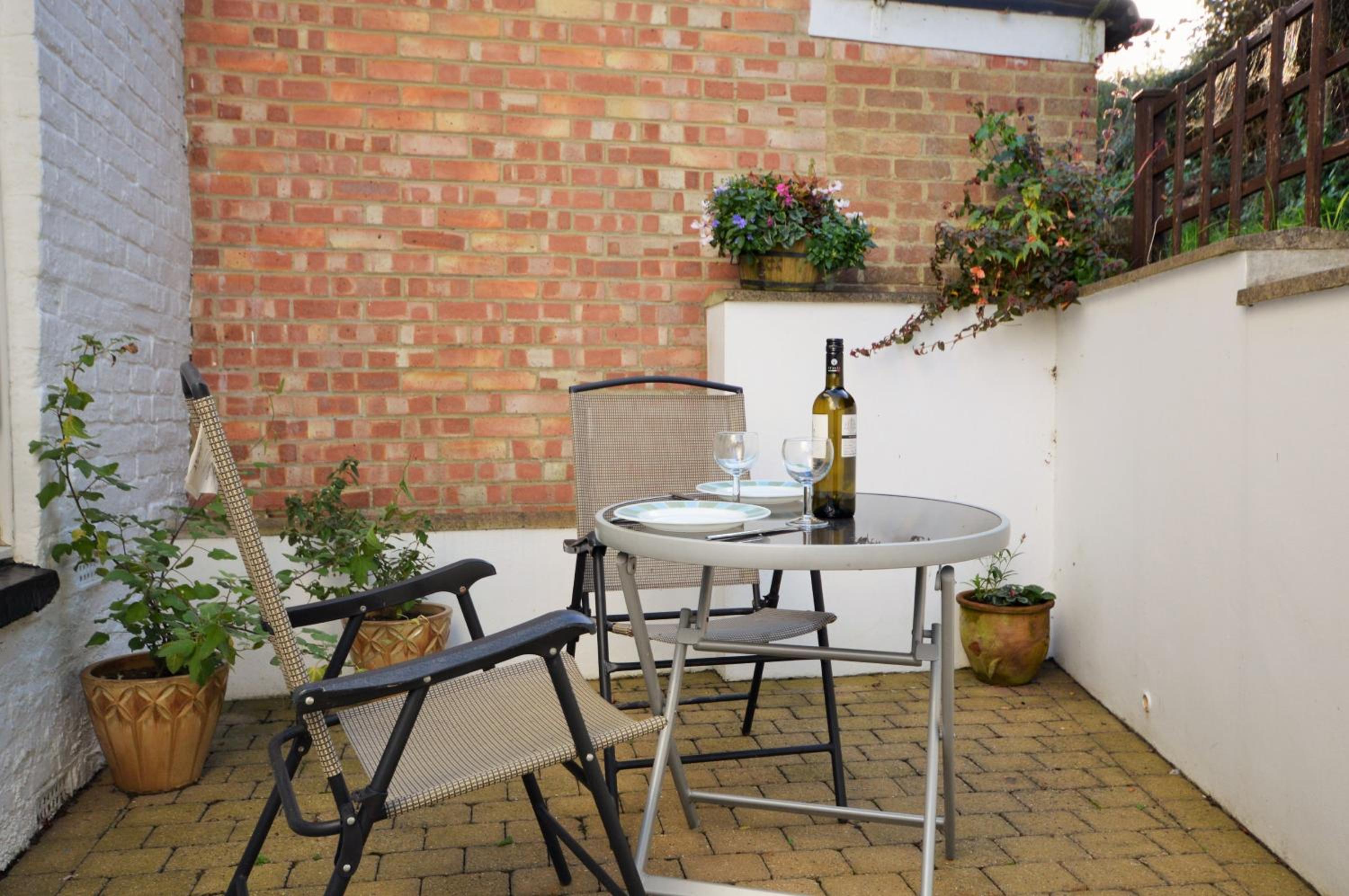 Charnwood Cottage view 4