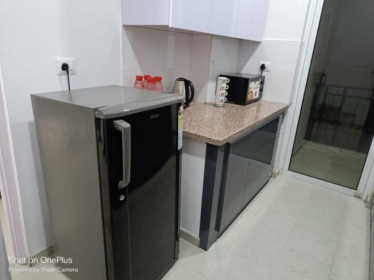 BnBBuddy Aarohi Homes 3 BHK West Delhi view 3