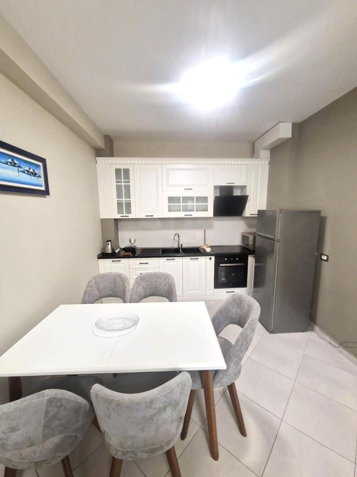Floer Apartment Vlore