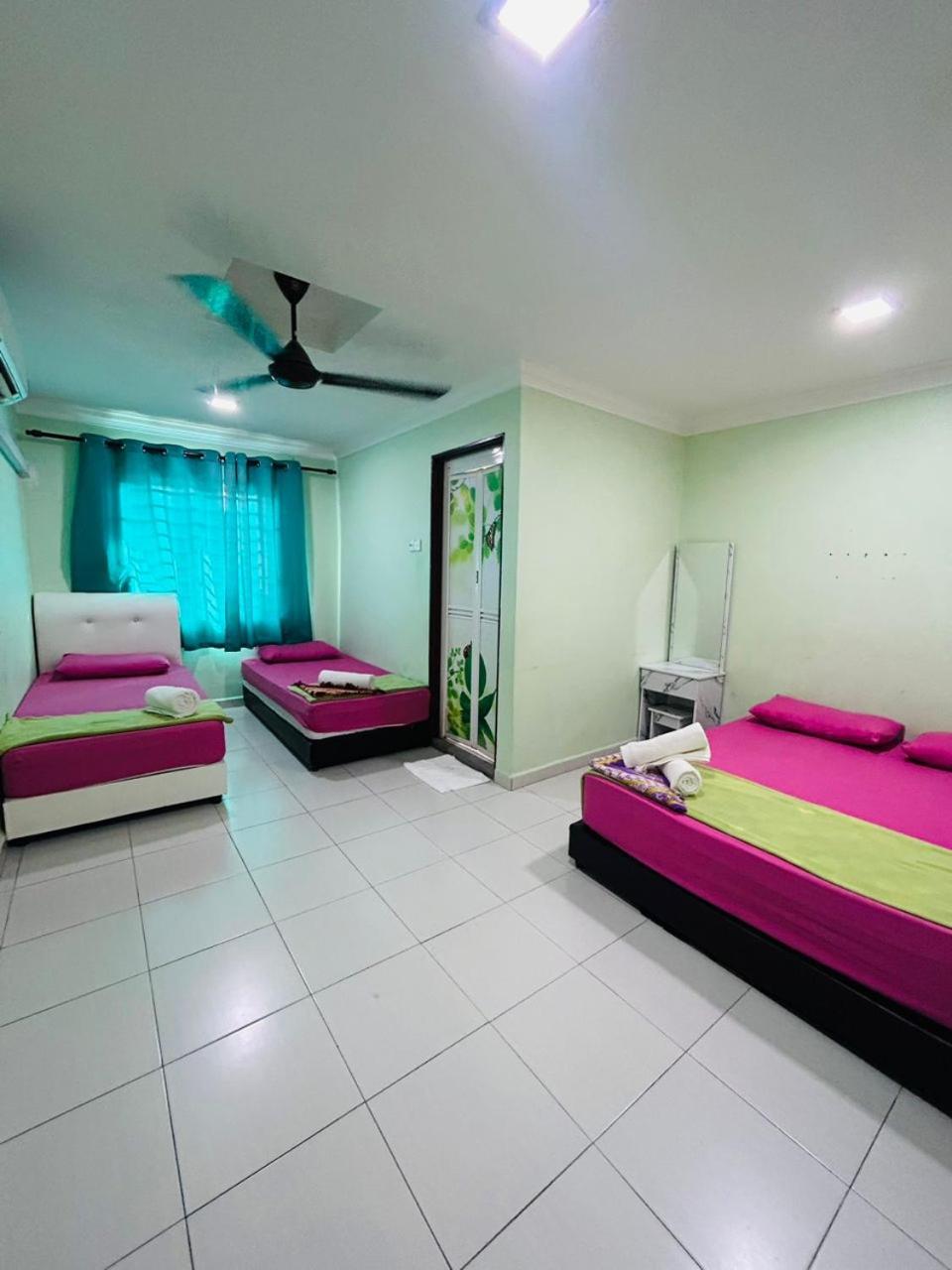 Homestay Bunga Seroja photo 2