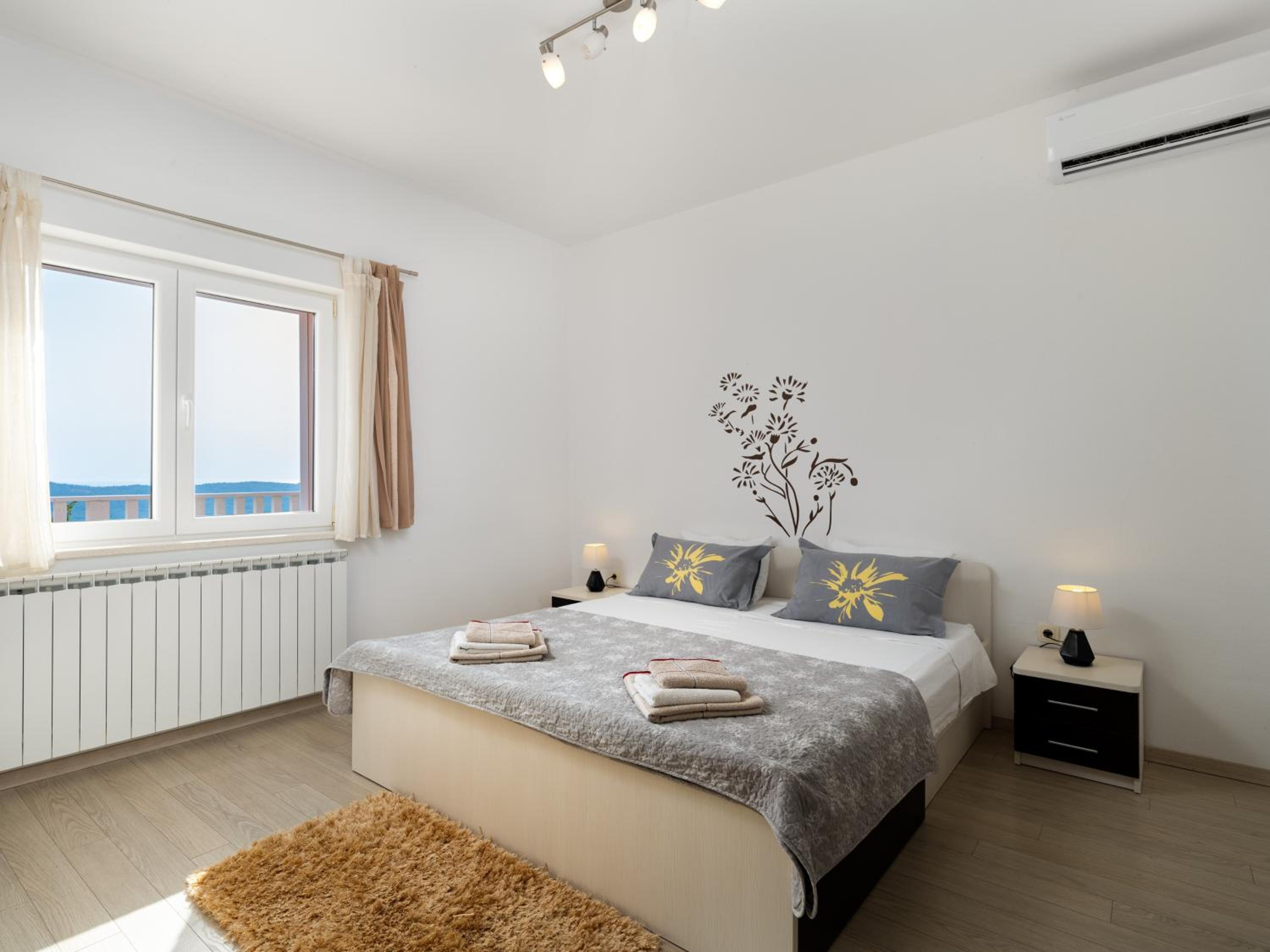 Photo 39