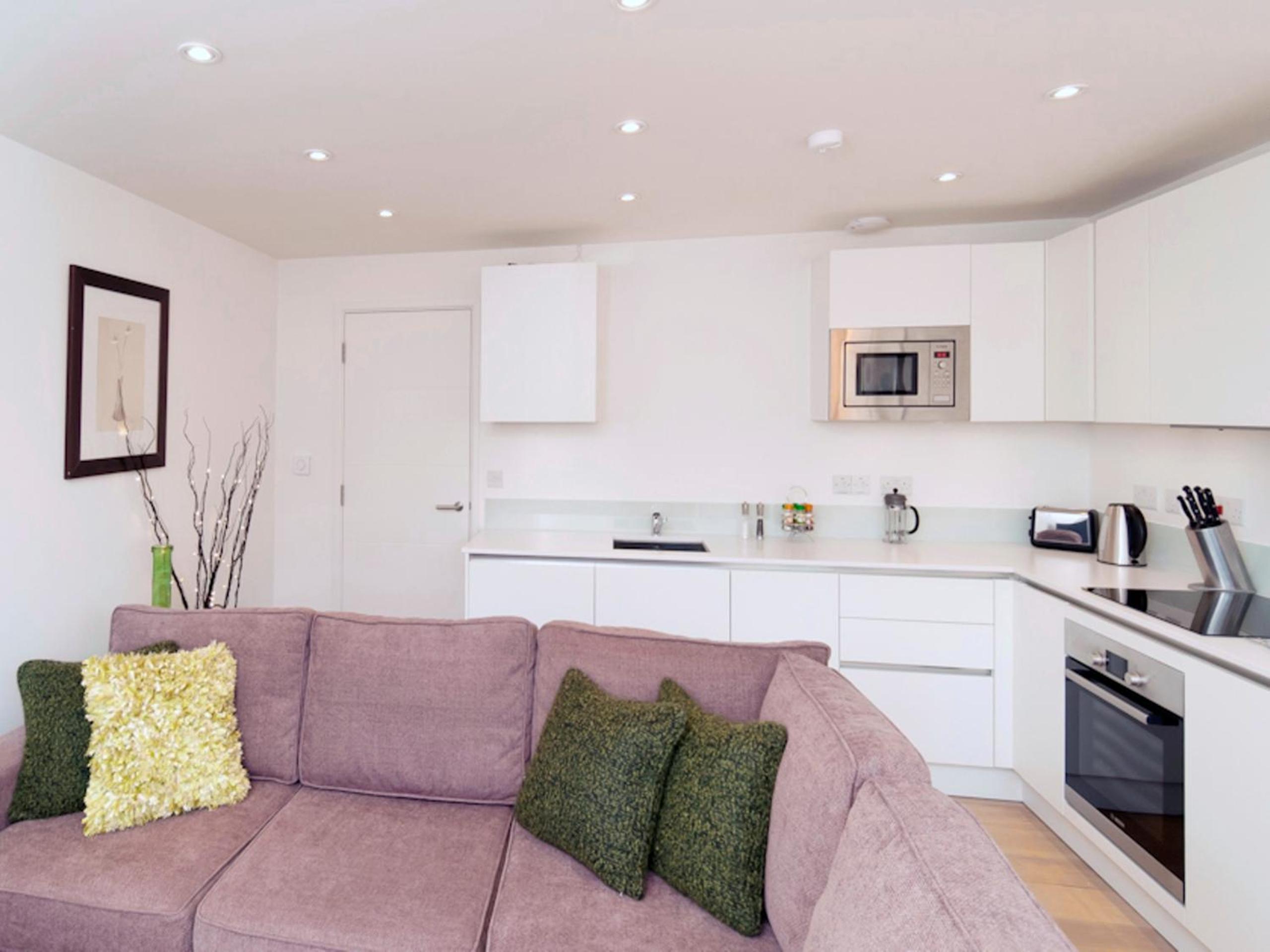 Your Space Apartments - Cambridge Place view 2