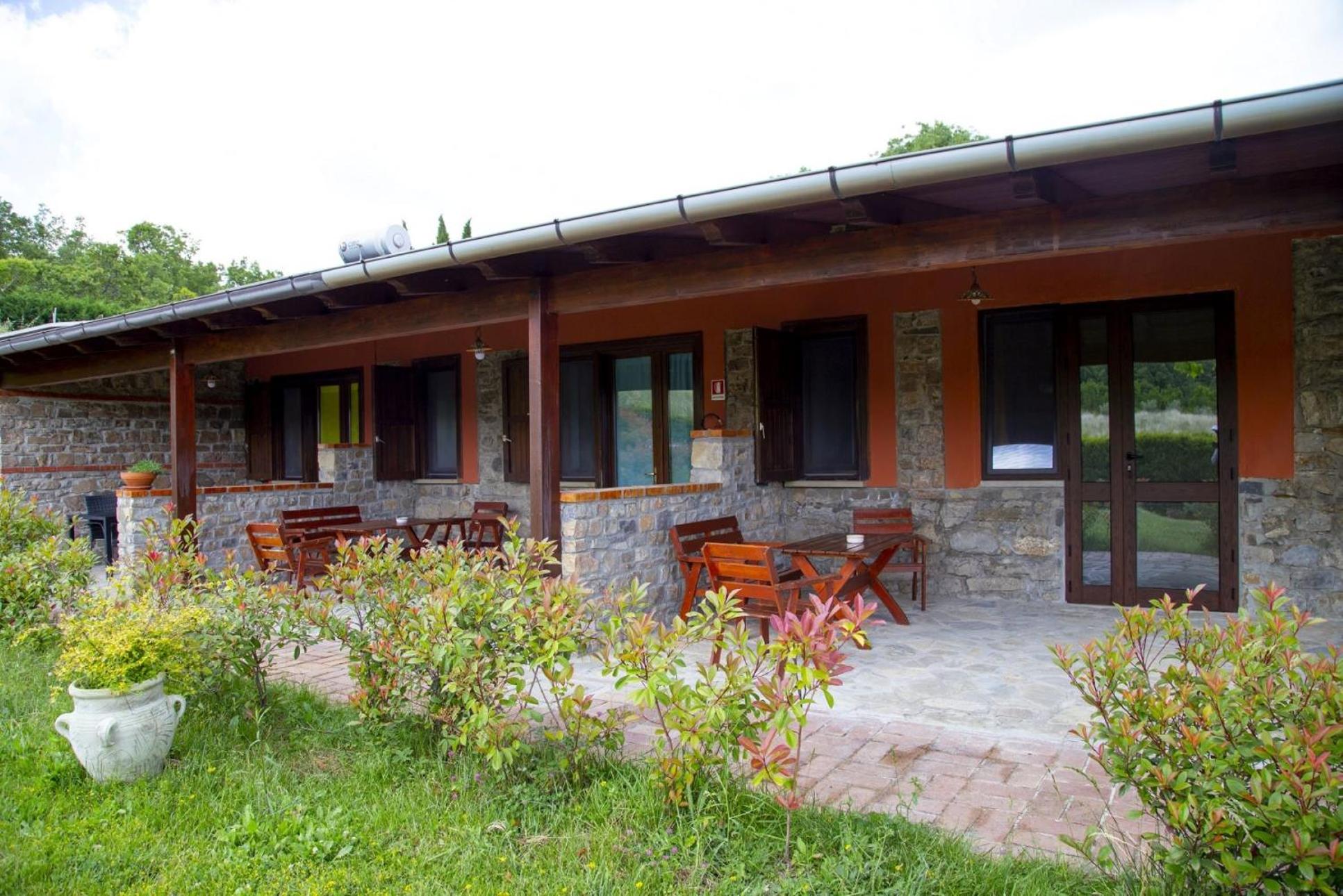Basilicata Foresteria di San Leo Villa Esclusiva con Piscina