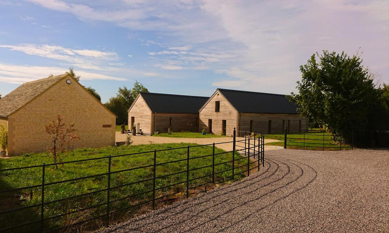Luxury Cotswold Cottage in Ewen near Wild Duck Inn