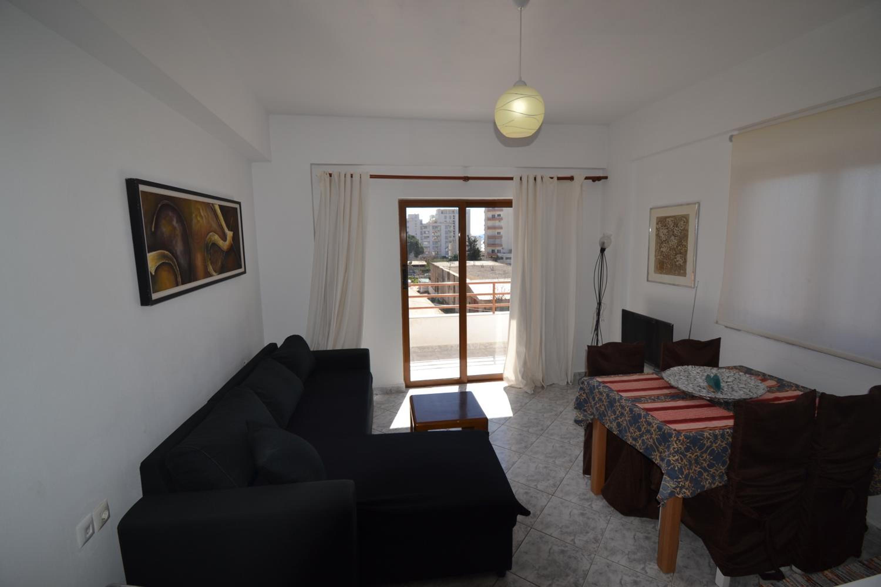 Antonia Holiday Rooms