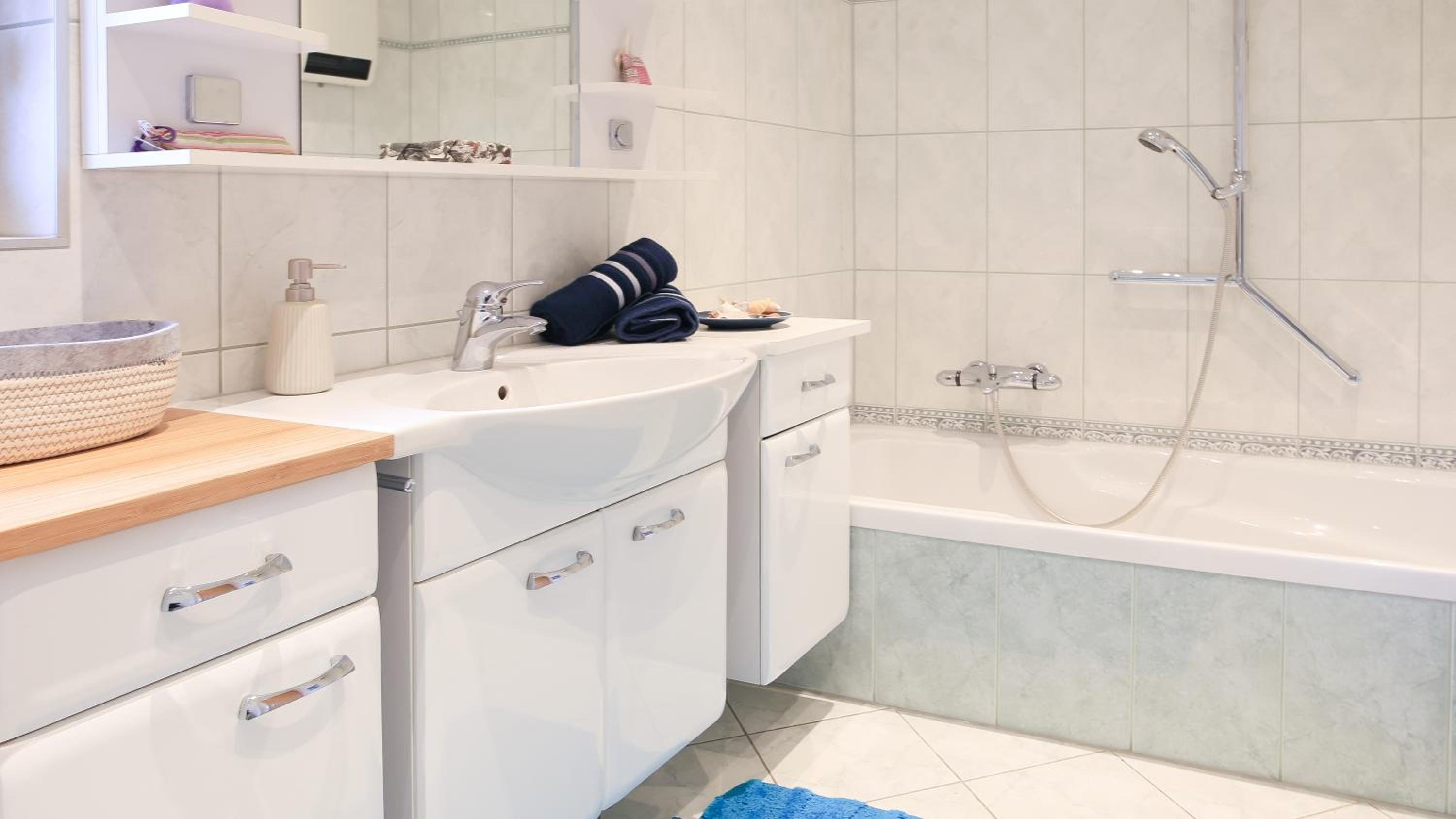 Zwei Schlafzimmer Ferienapartment Anna am Stubenbergsee inklusive zwei E-Bikes