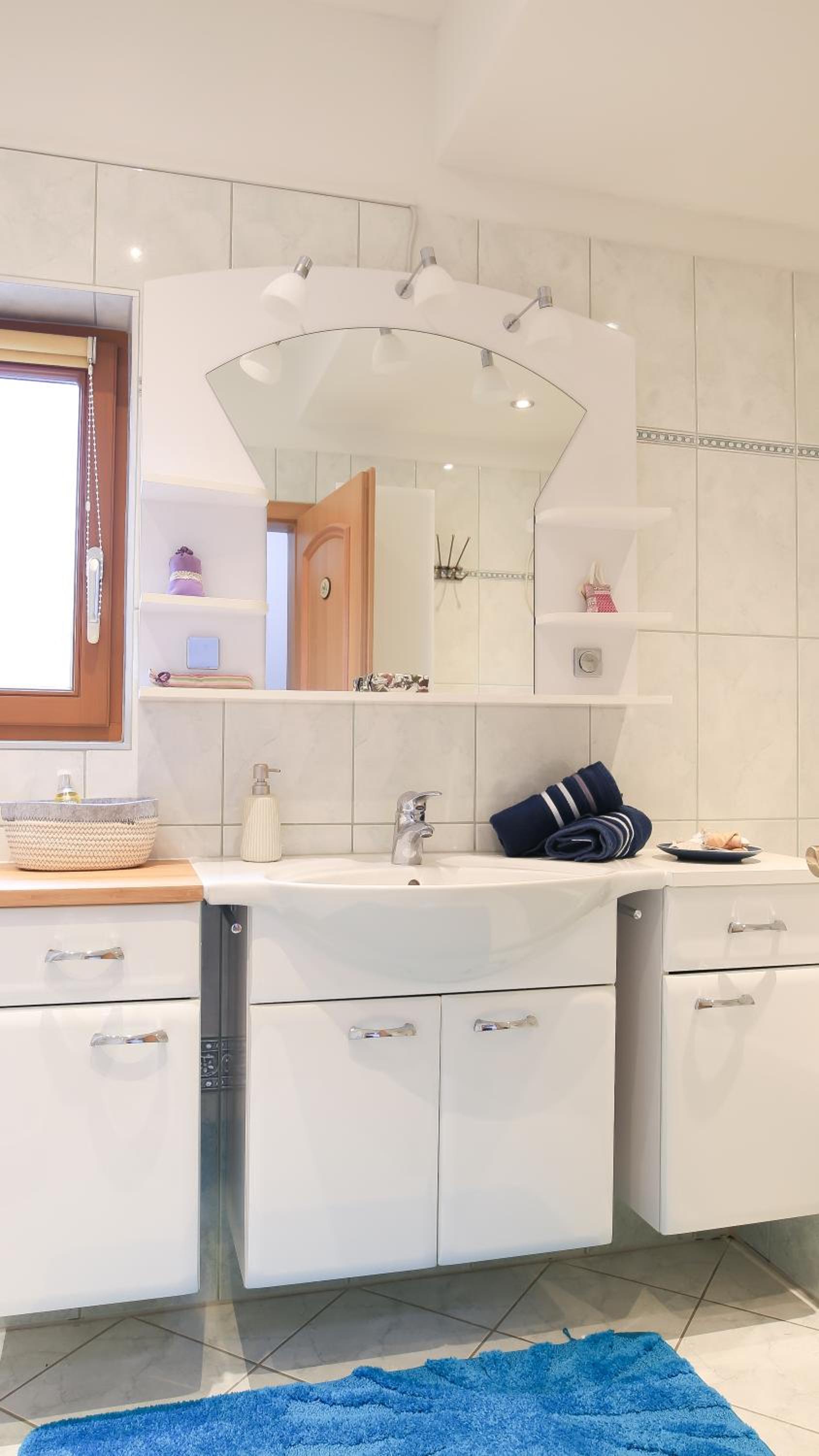 Zwei Schlafzimmer Ferienapartment Anna am Stubenbergsee inklusive zwei E-Bikes