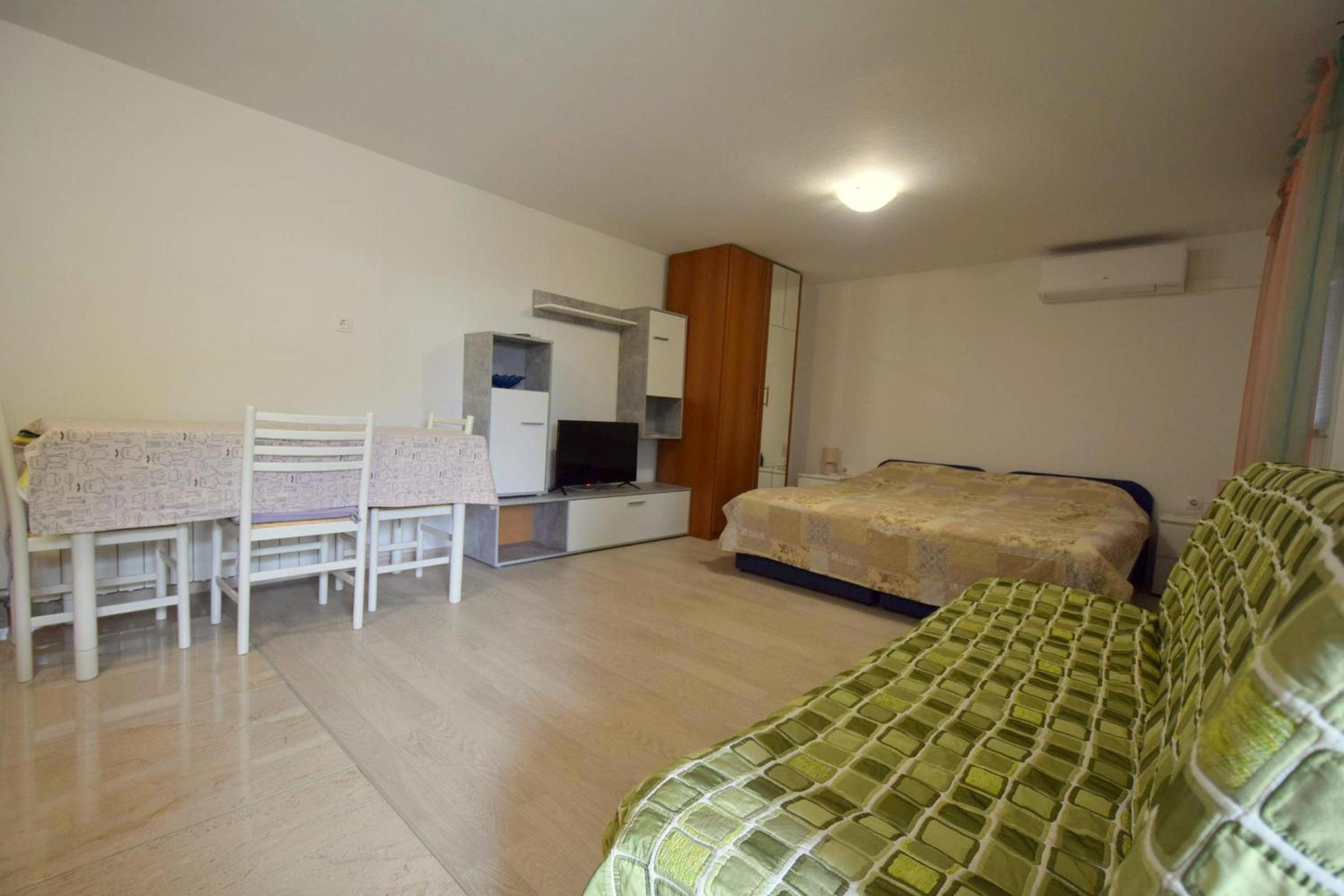 Apartments Angie