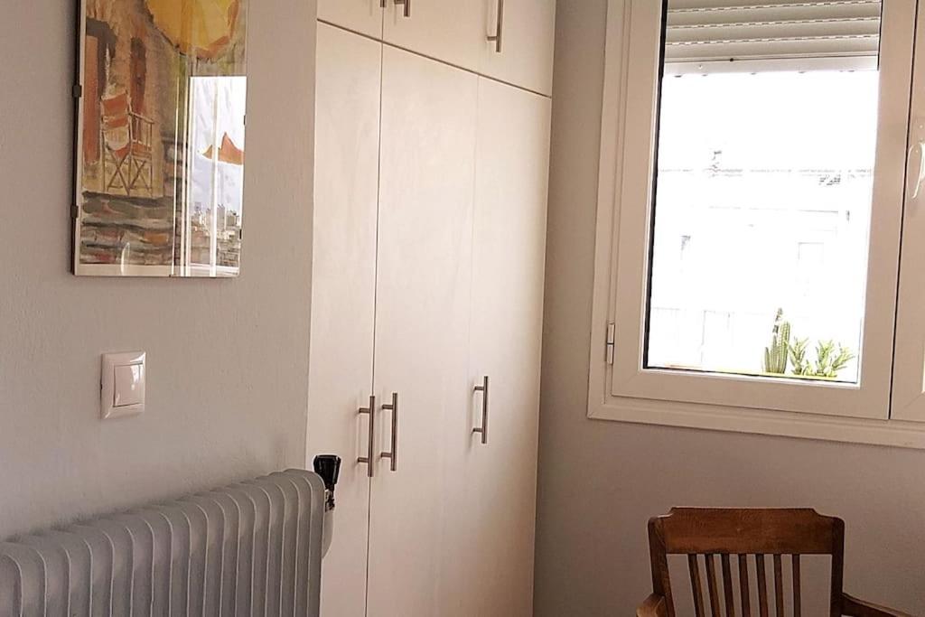 A Home Office penthouse, Syngrou- Fix Metro St.