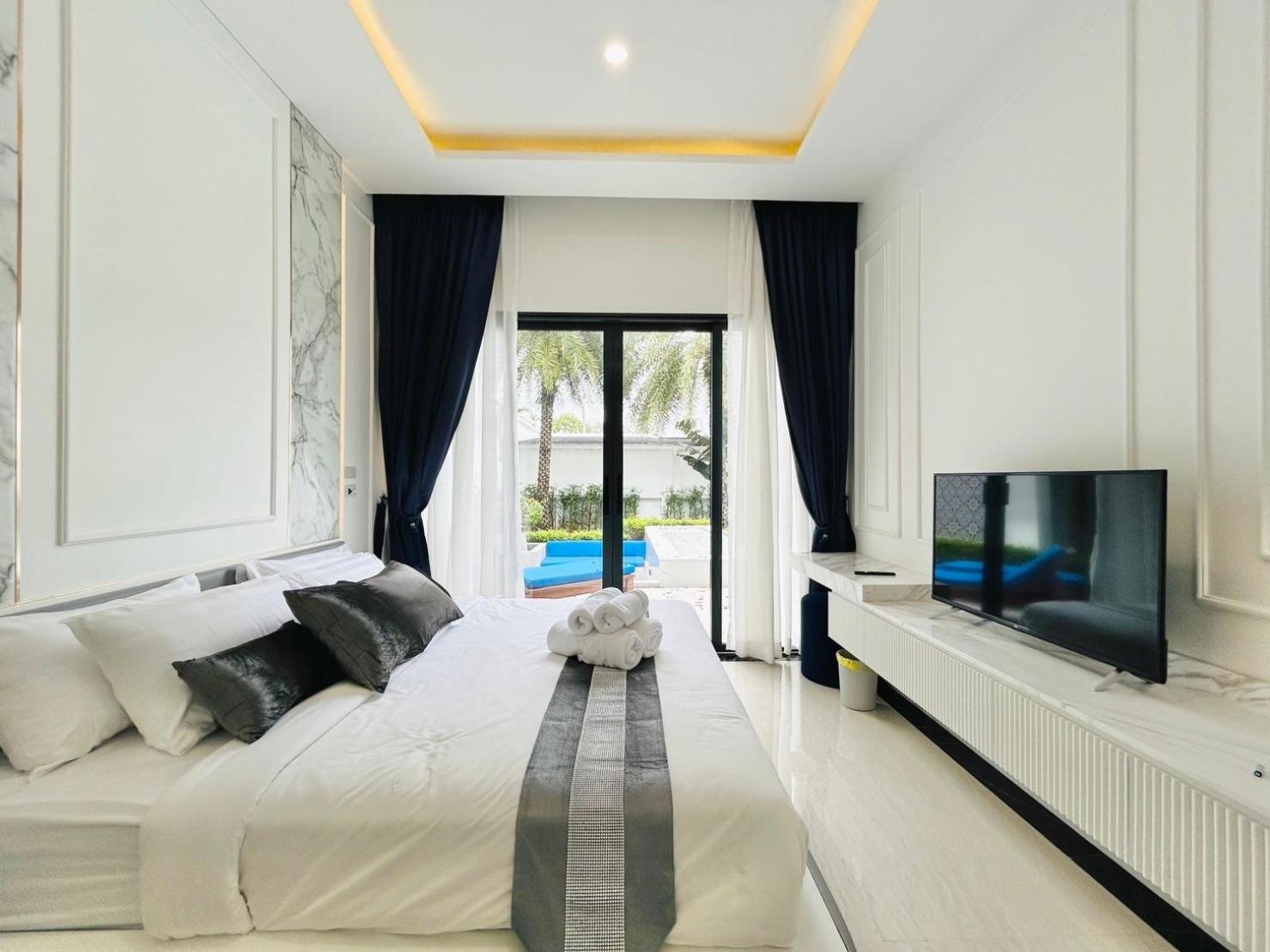 Menara - 3 BR Private Pool Villa - Moroccan Inspired - Bangtao Beach