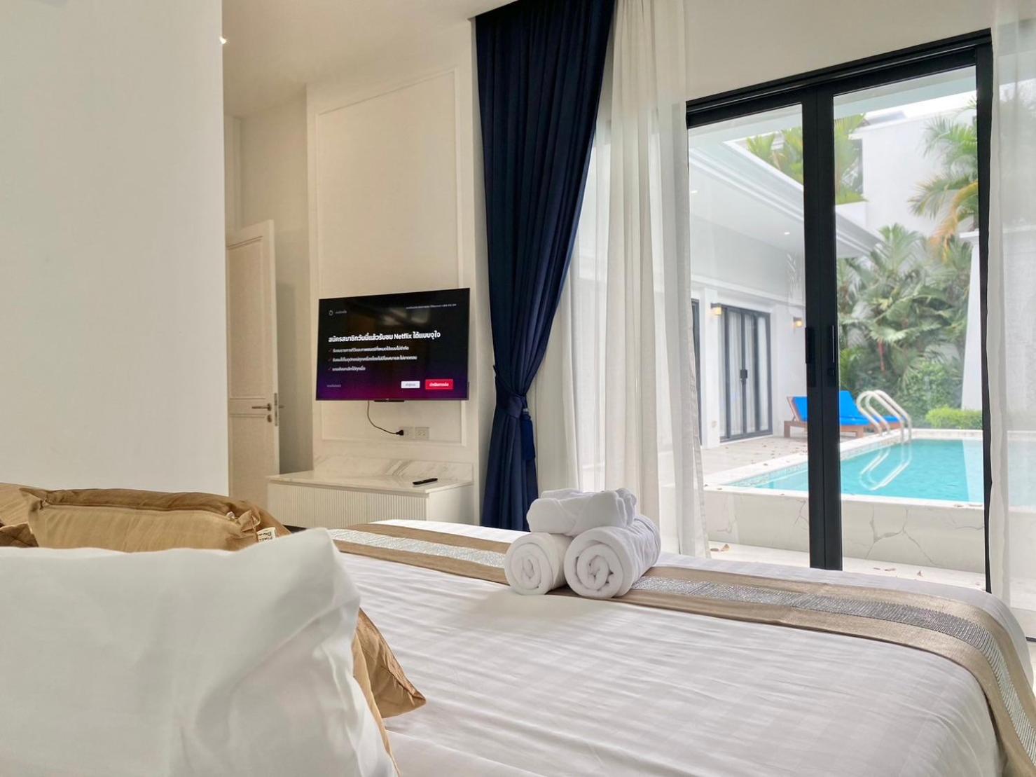 Menara - 3 BR Private Pool Villa - Moroccan Inspired - Bangtao Beach