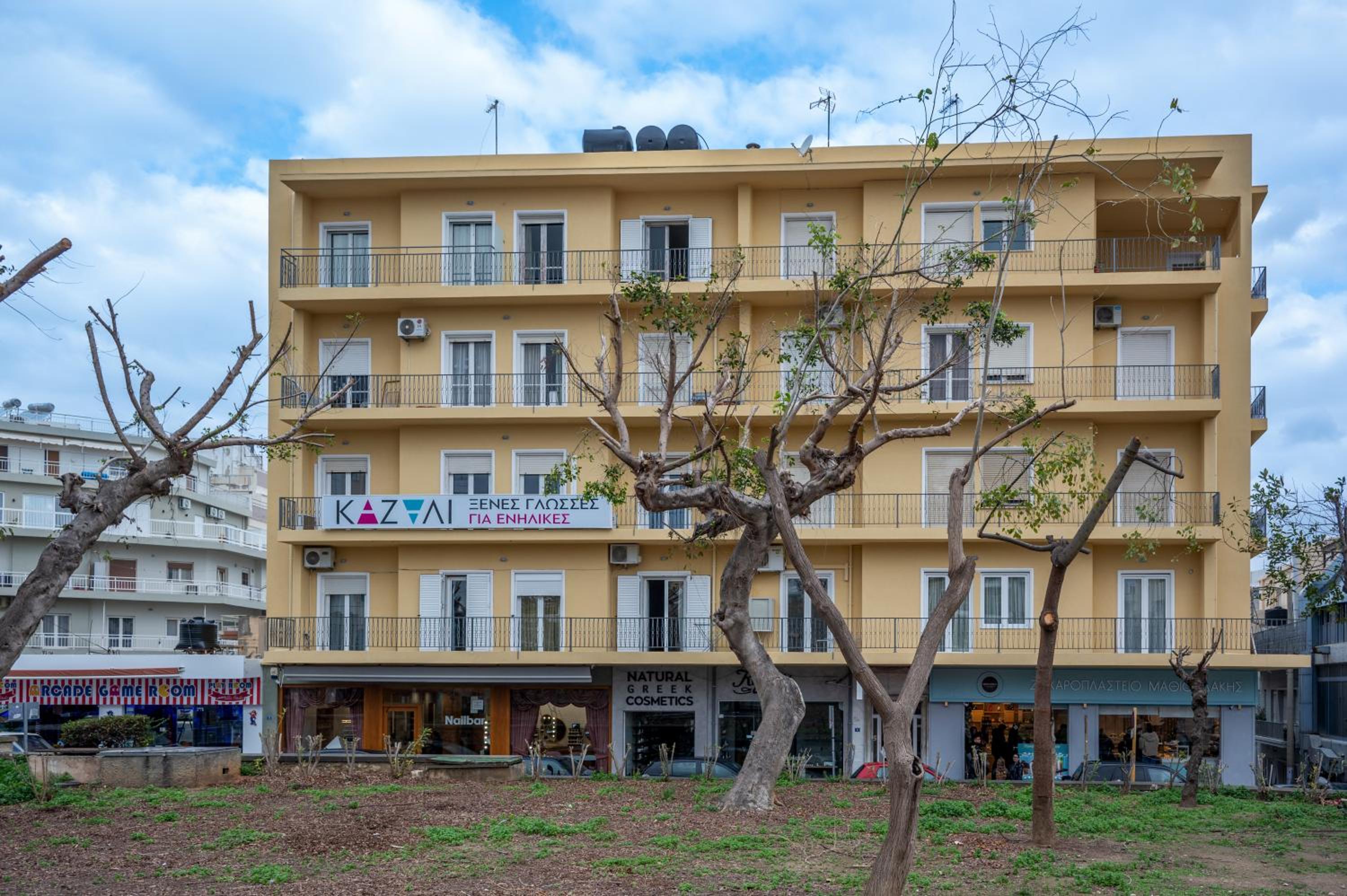 Theotokopoulos Park Renovated Apartment