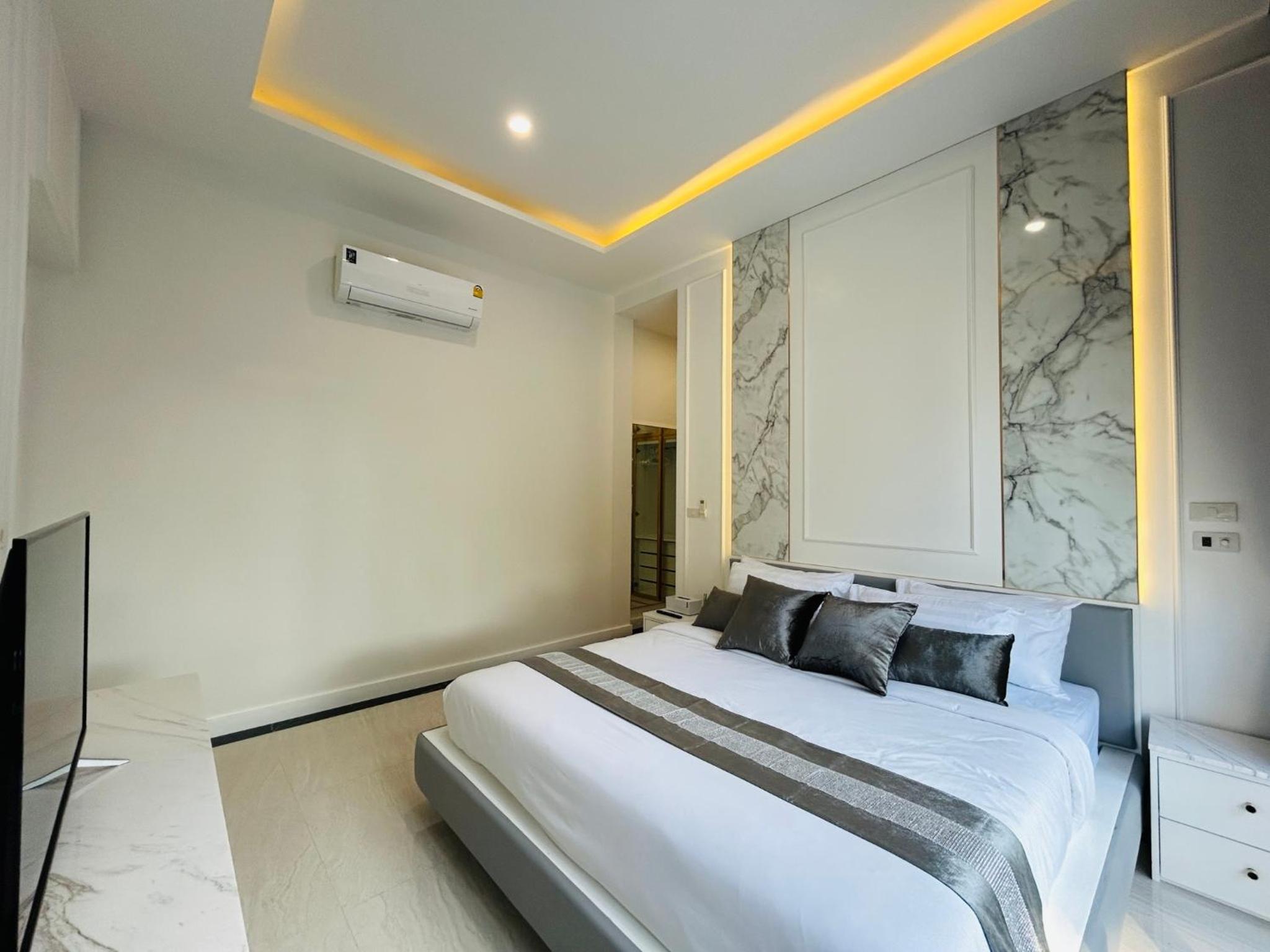 Menara - 3 BR Private Pool Villa - Moroccan Inspired - Bangtao Beach