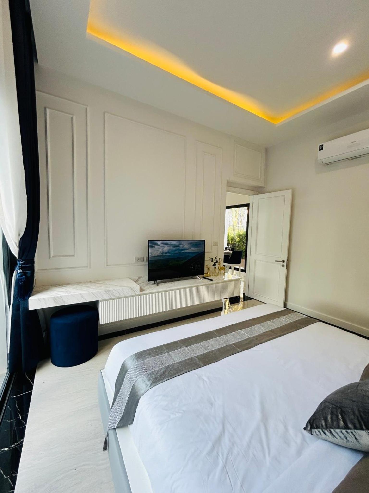 Menara - 3 BR Private Pool Villa - Moroccan Inspired - Bangtao Beach