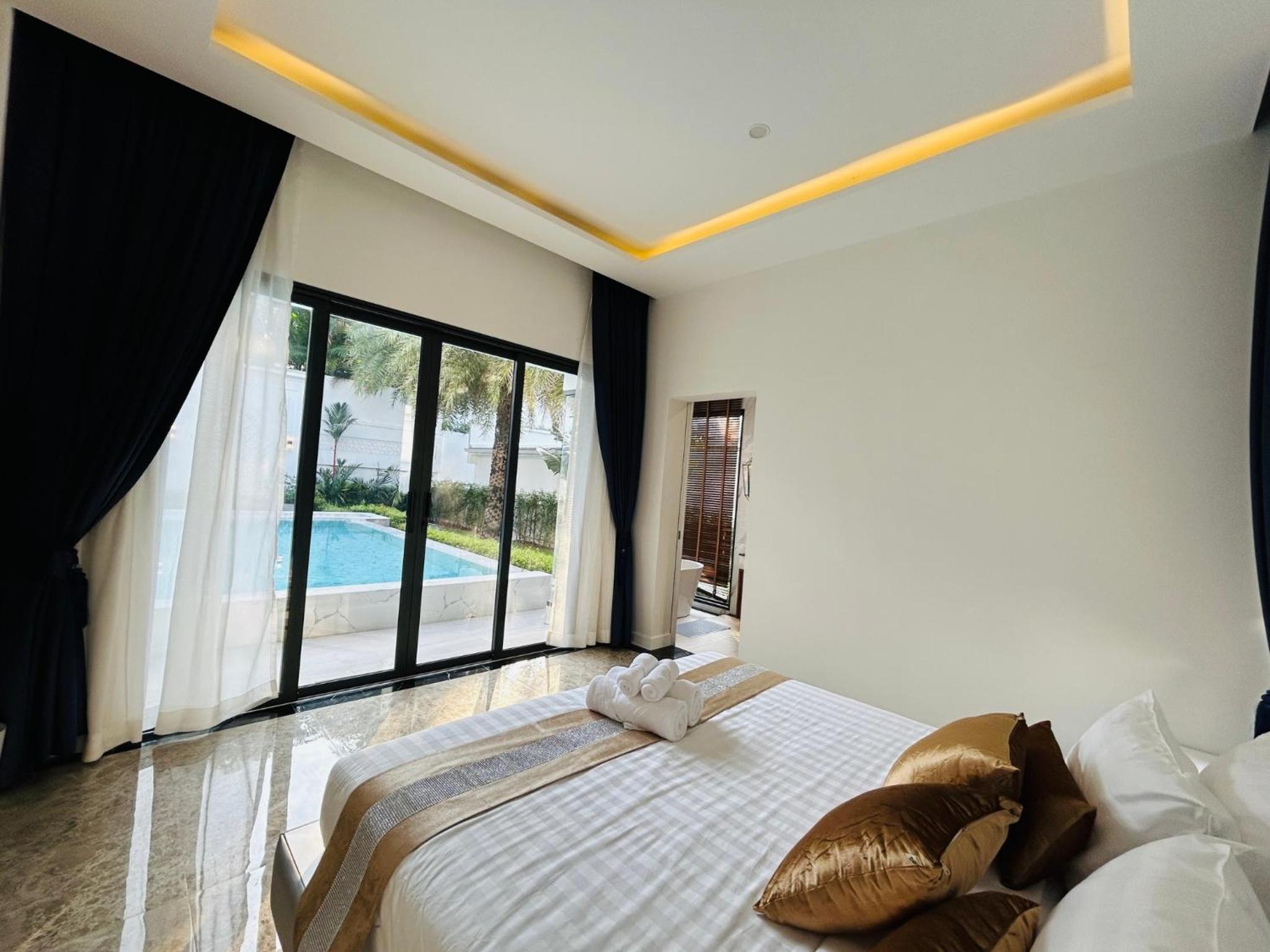 Menara - 3 BR Private Pool Villa - Moroccan Inspired - Bangtao Beach