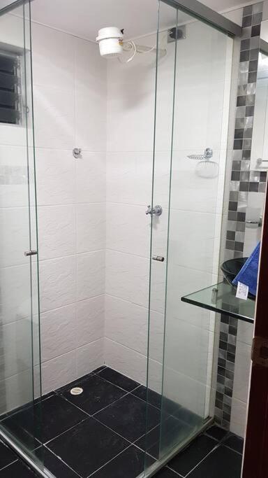 Amazing one bedroom apartment near the Airport !