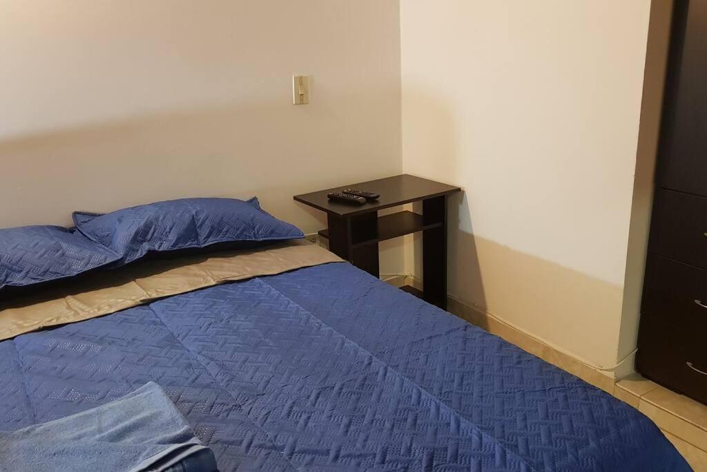 Amazing one bedroom apartment near the Airport !