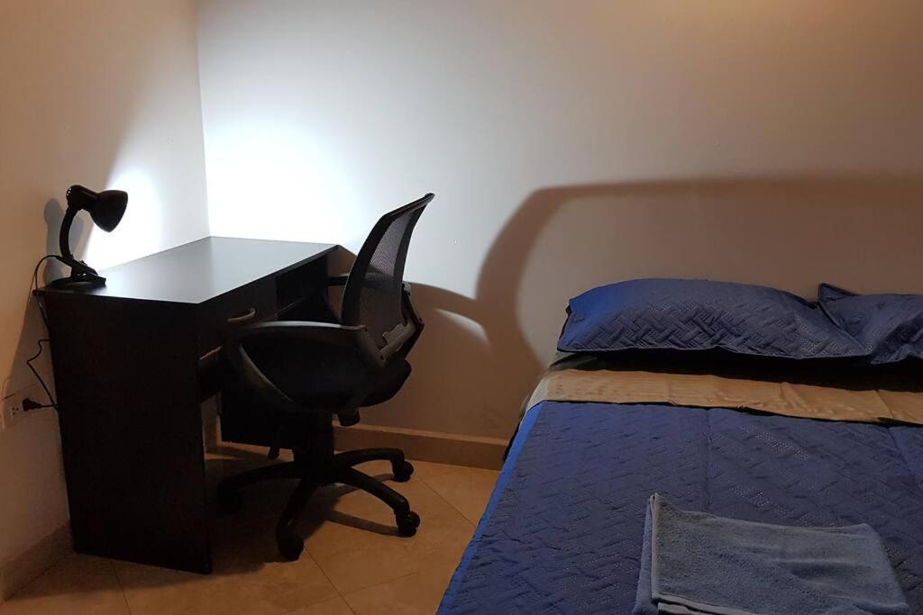 Amazing one bedroom apartment near the Airport !