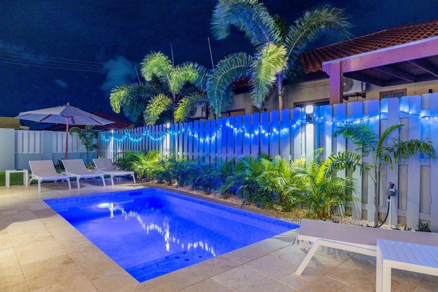 New modern 3BDR/2BA Private Pool
