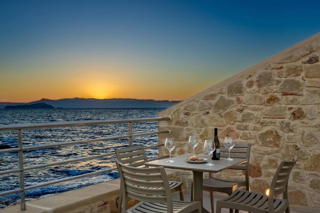 Hippocampo Waterfront Villa