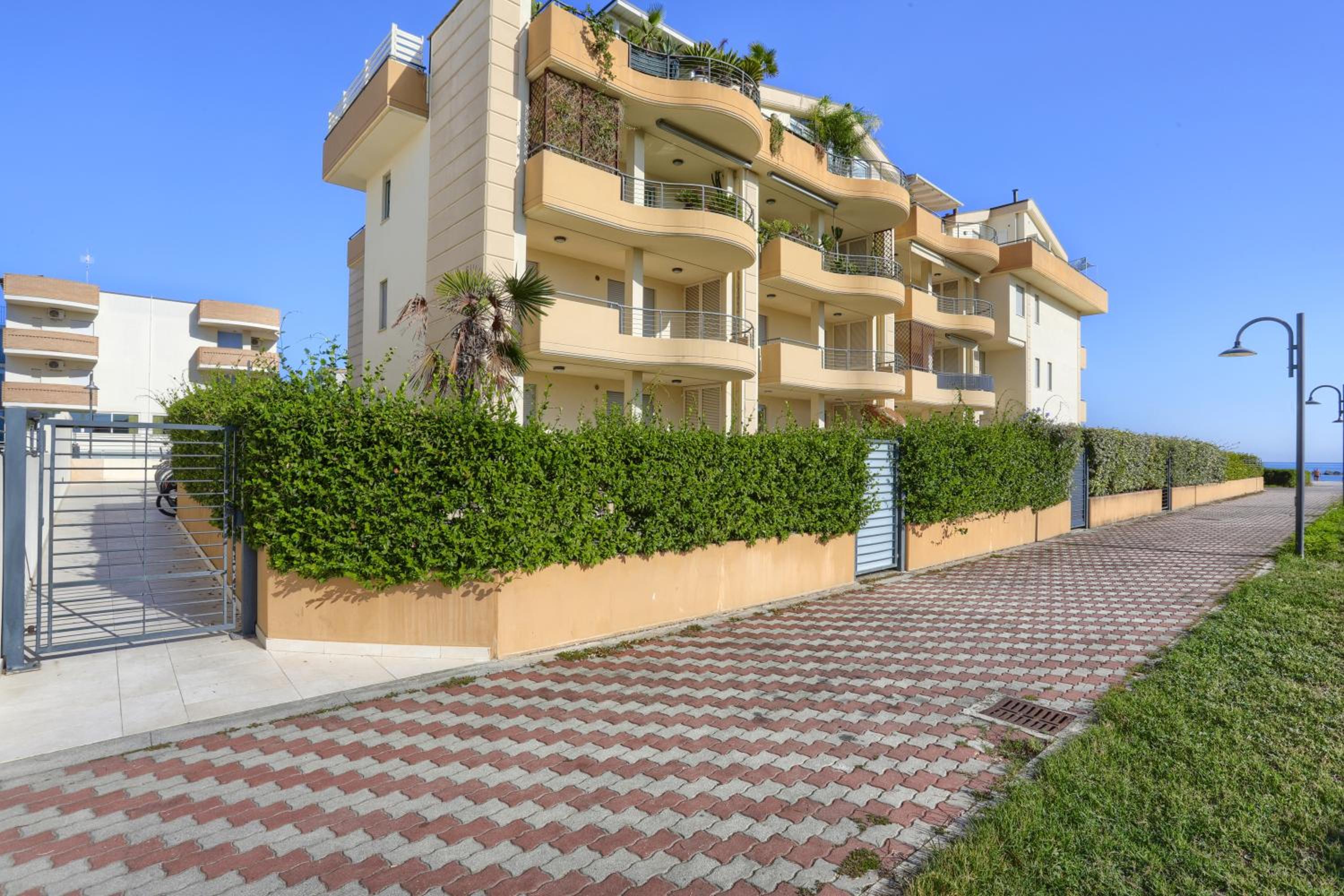 Mazzarosa Residence