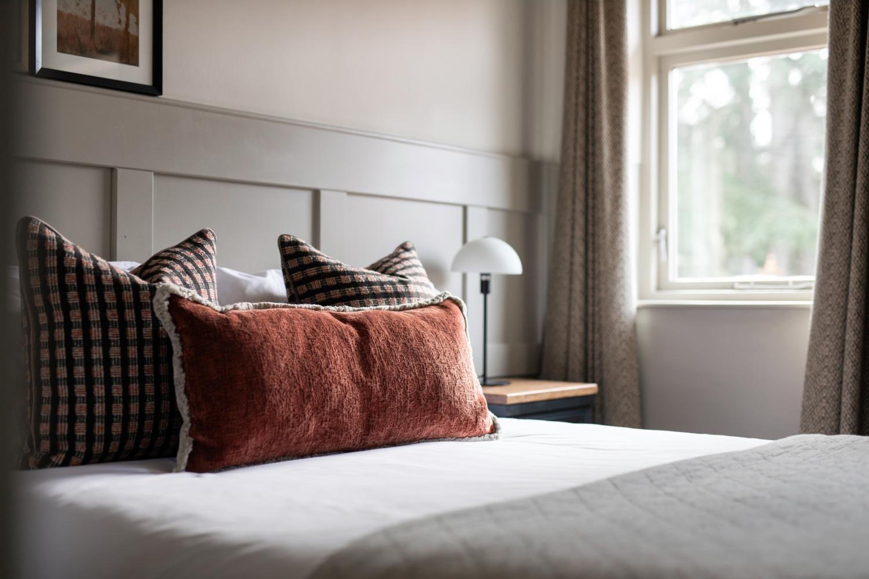 Guildford Vacations - Worplesdon Place Hotel - Property Image 45