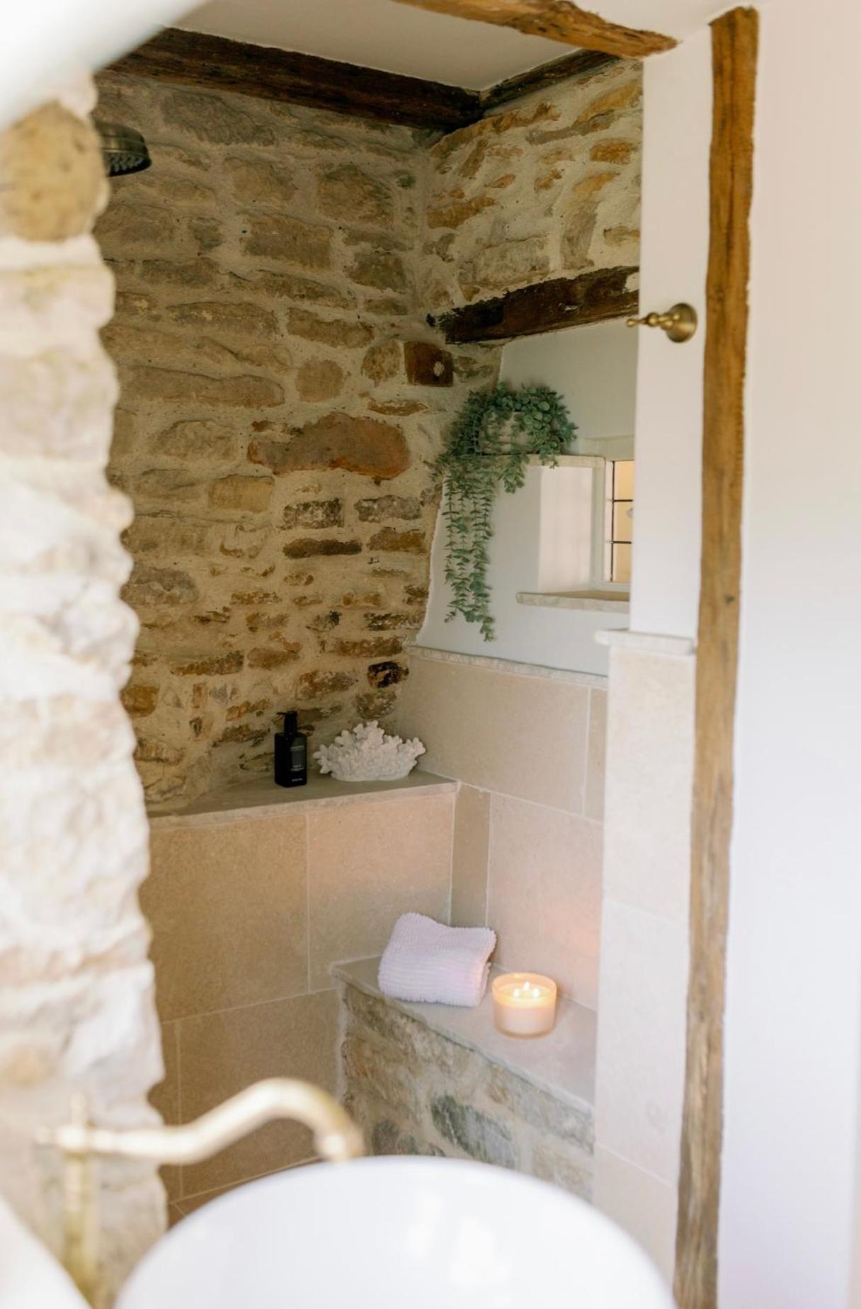Greystone Guesthouse