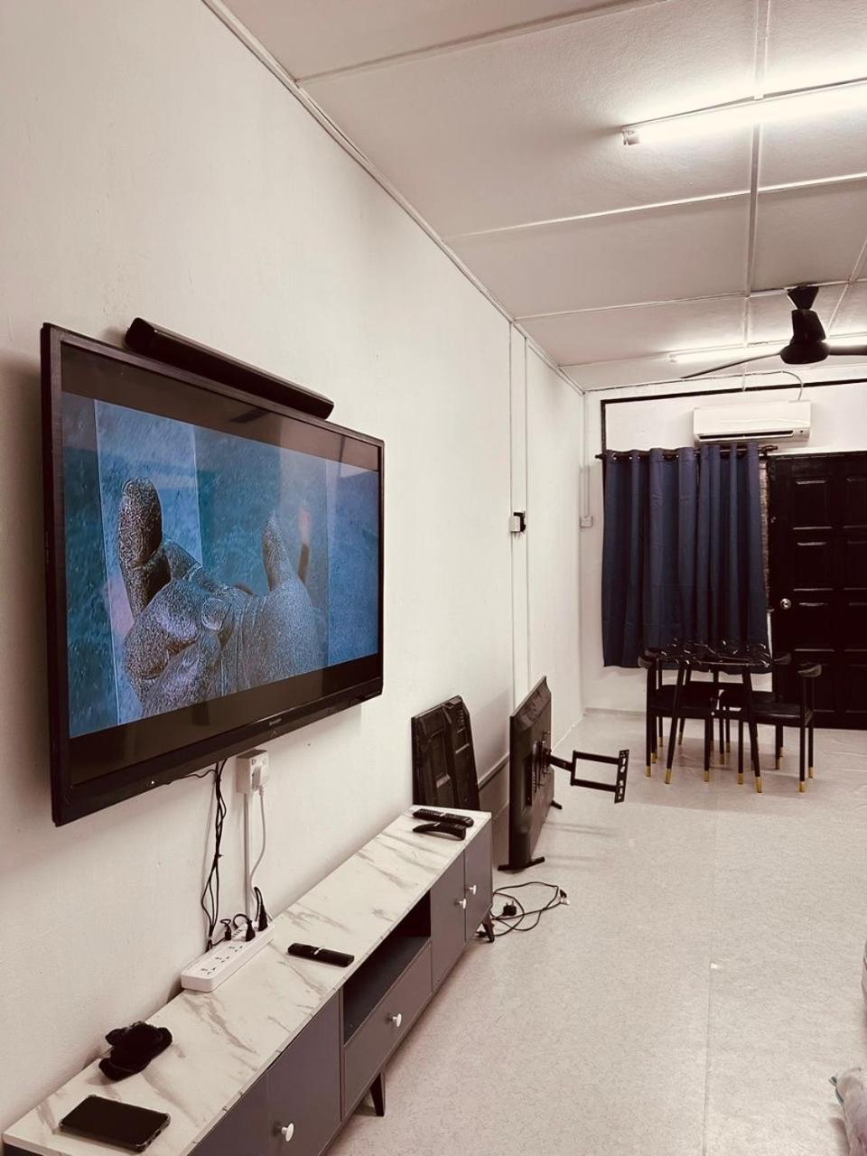 Homestay Syahezzie fully aircond Netflix With Jacuzi photo 3