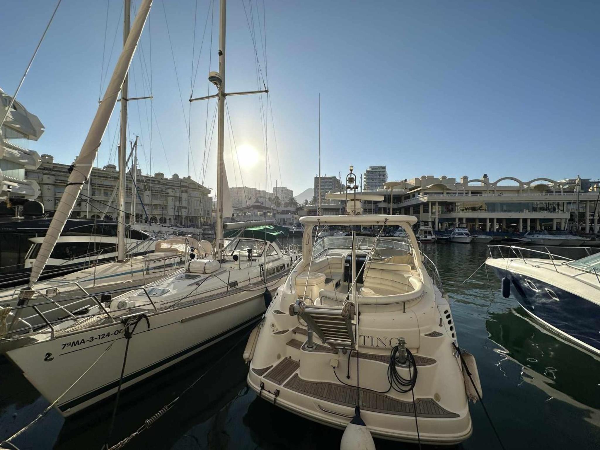 Nice Apartament in Puerto Marina