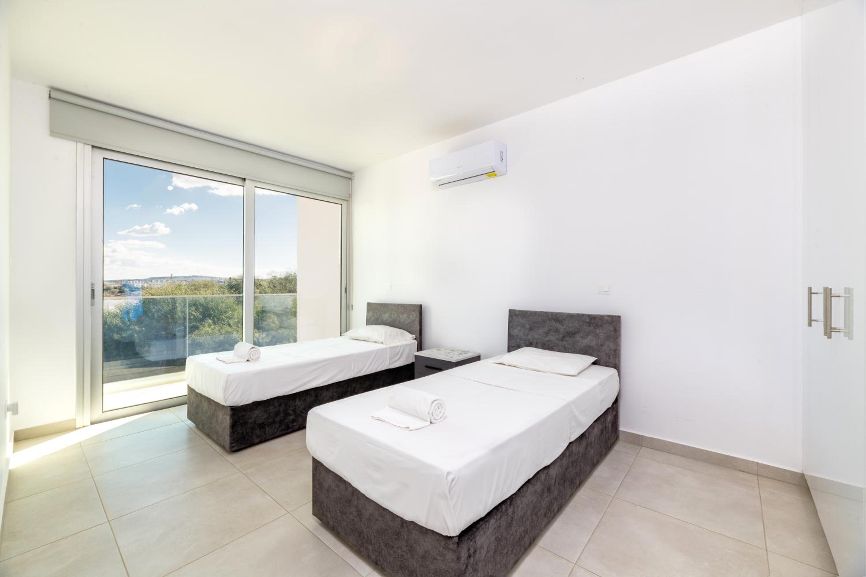 PROTARAS HEIGHTS