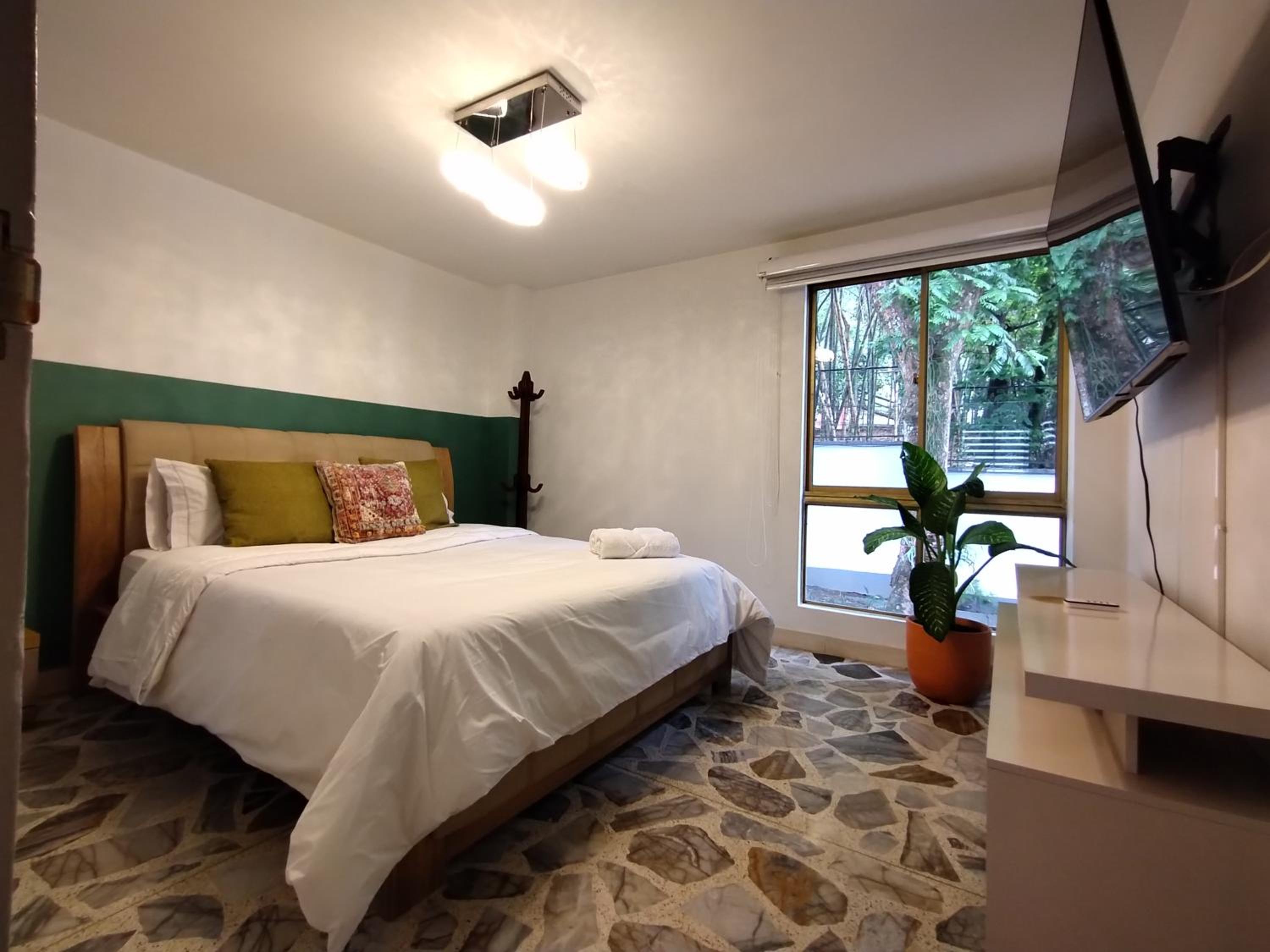 El Poblado, La Frontera (Apartamentos)