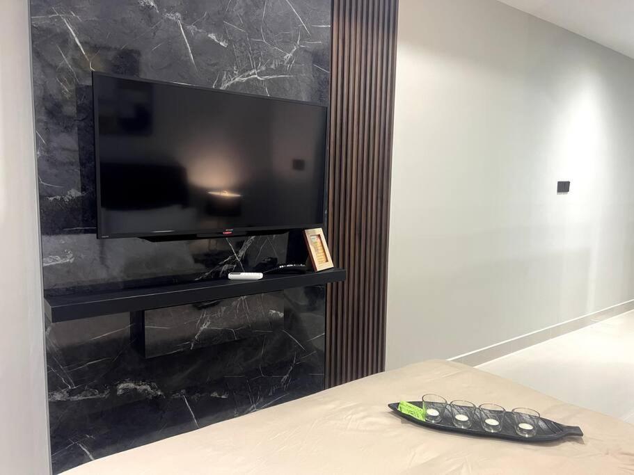 Novo KL, Astonishing Unique Executive Suite