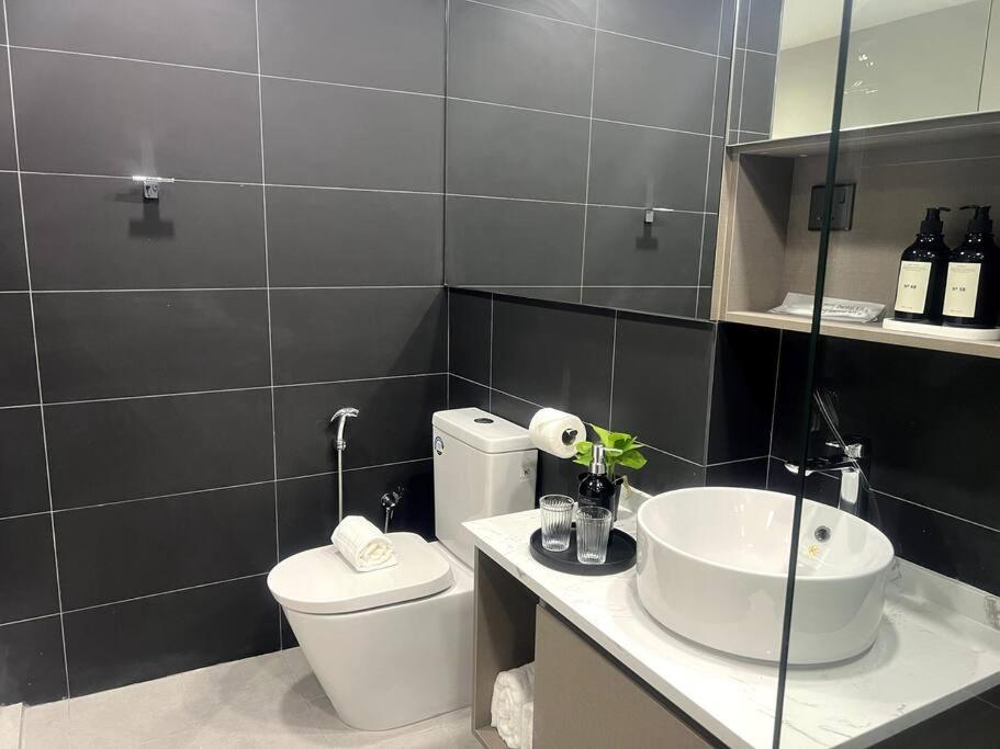 Novo KL, Astonishing Unique Executive Suite