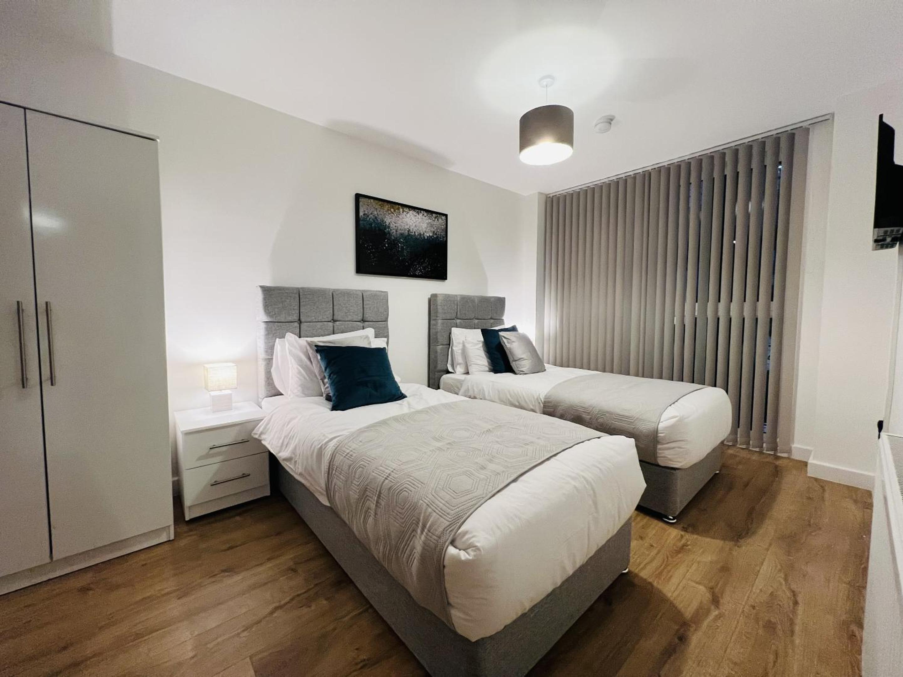 Lock Side Apartment Birmingham