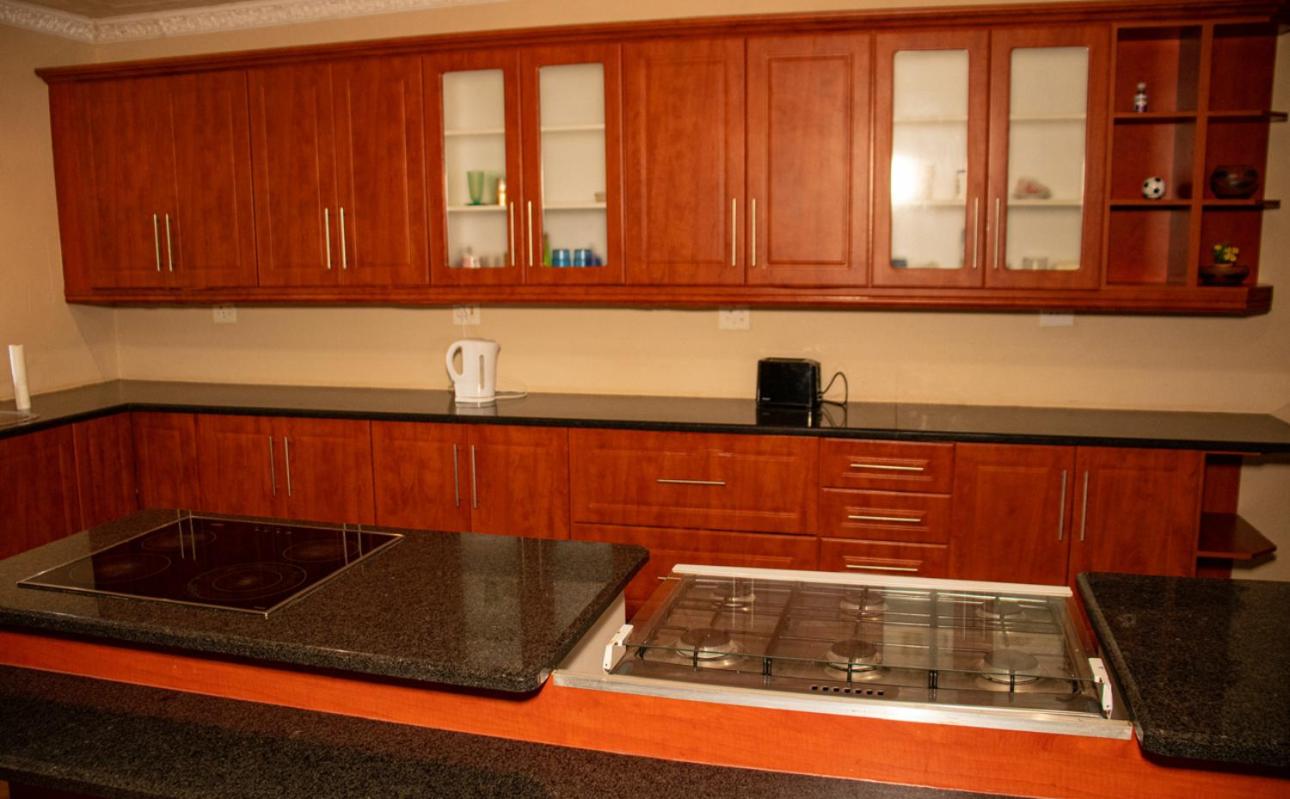 Lizpeter guest house