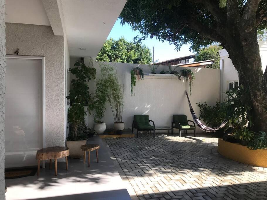 Linda Casa a 30 metros da av das Cataratas