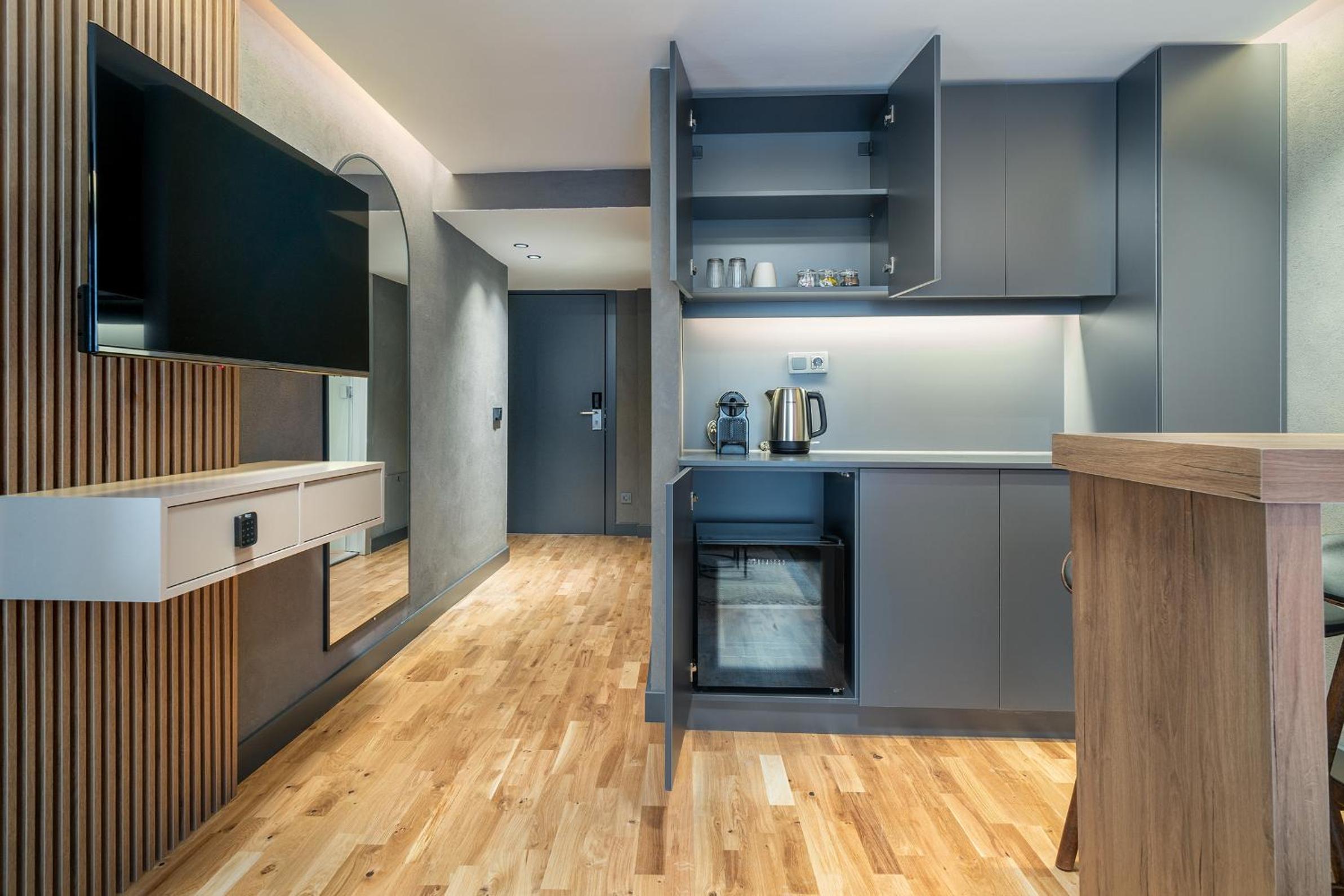 Urban Quarters No.1 - Image 21