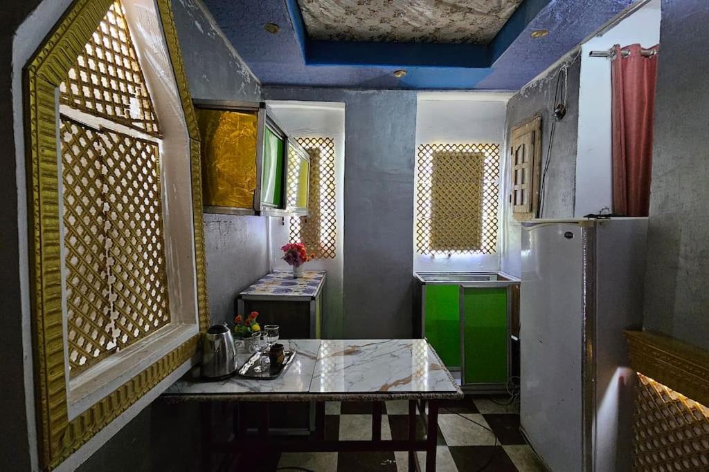 Comfy Hostel-Style Home Near Pyramids