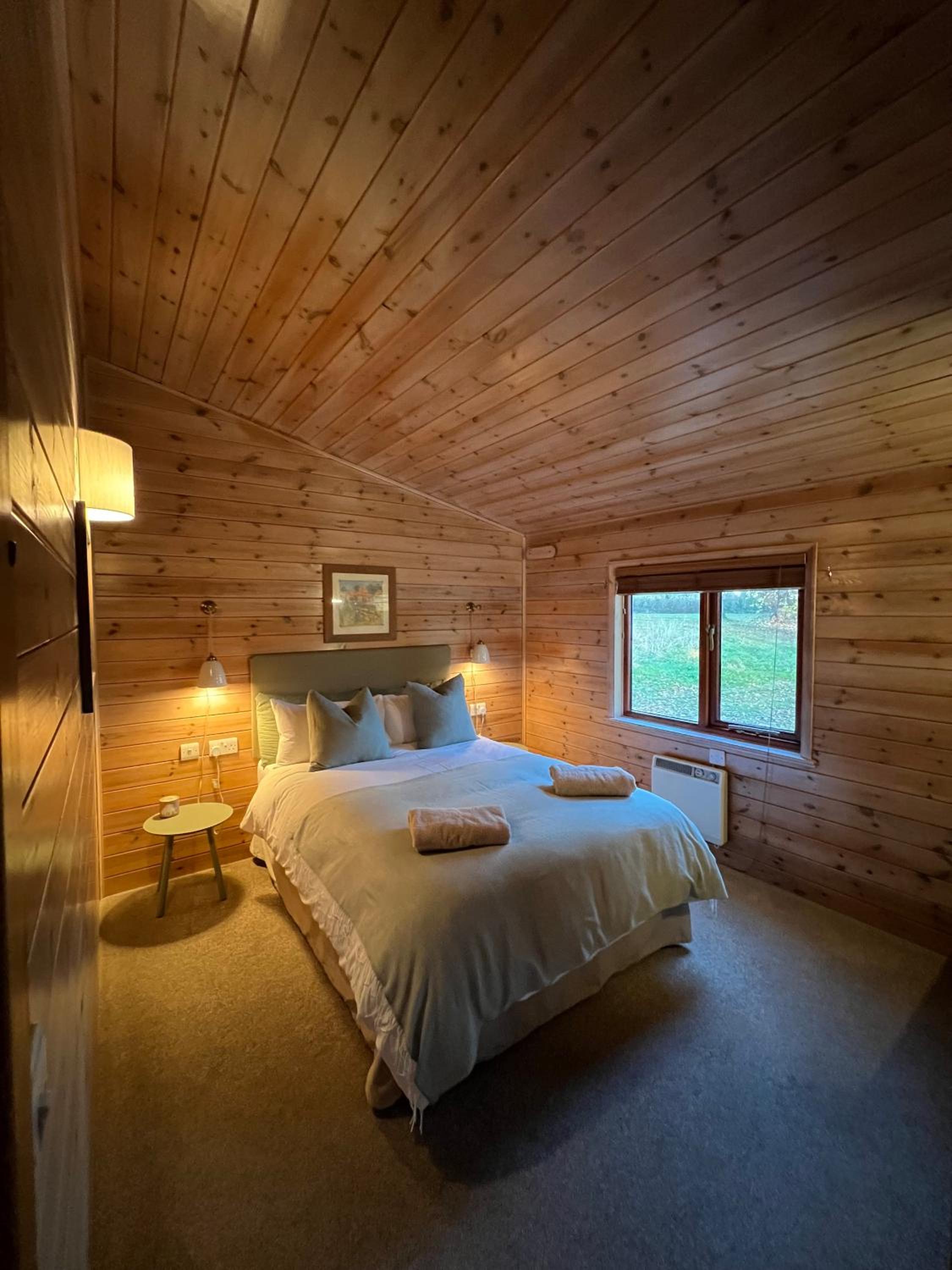 Mallard Lodge - Arscott Lodges view 2