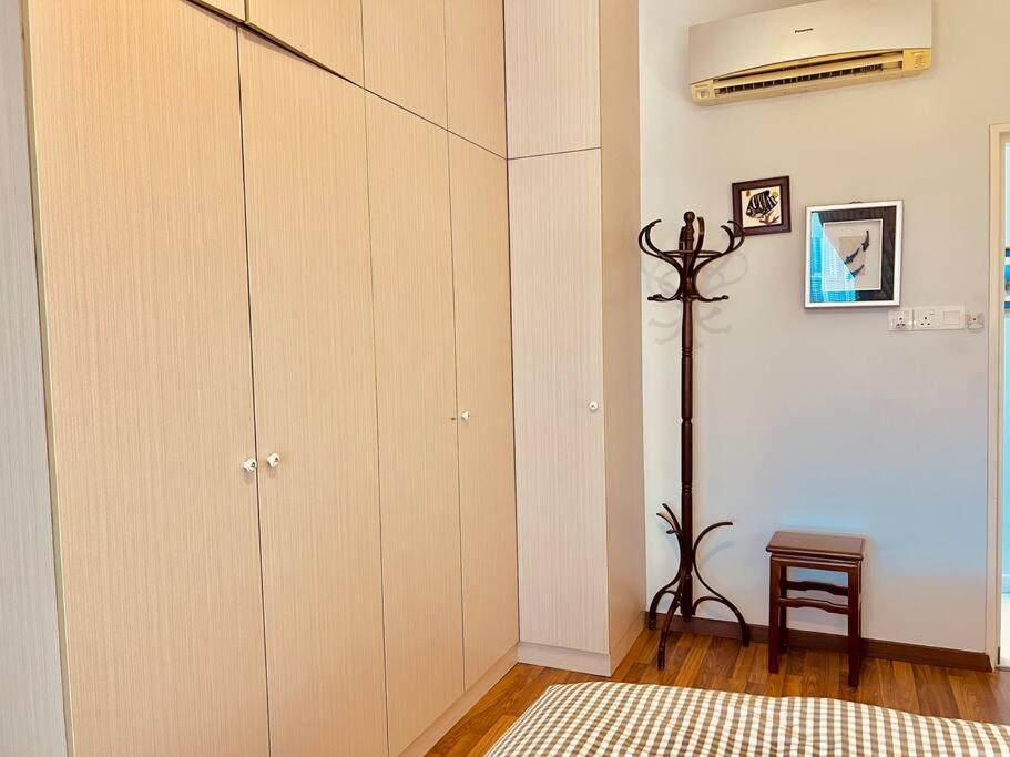 Penthouse Aloha Tower Near Danga Bay@ 8-10Pax