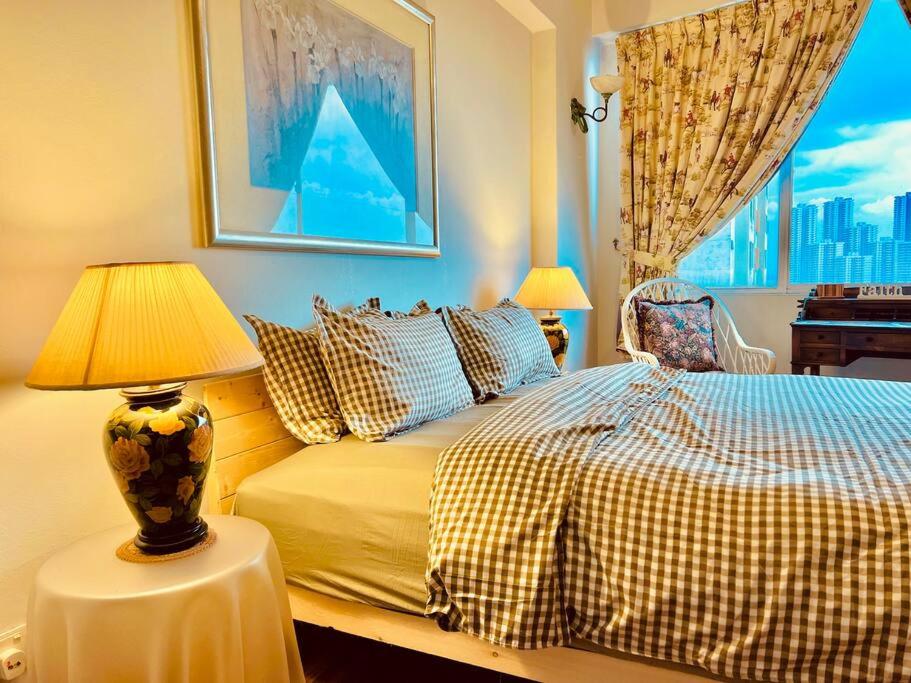 Penthouse Aloha Tower Near Danga Bay@ 8-10Pax