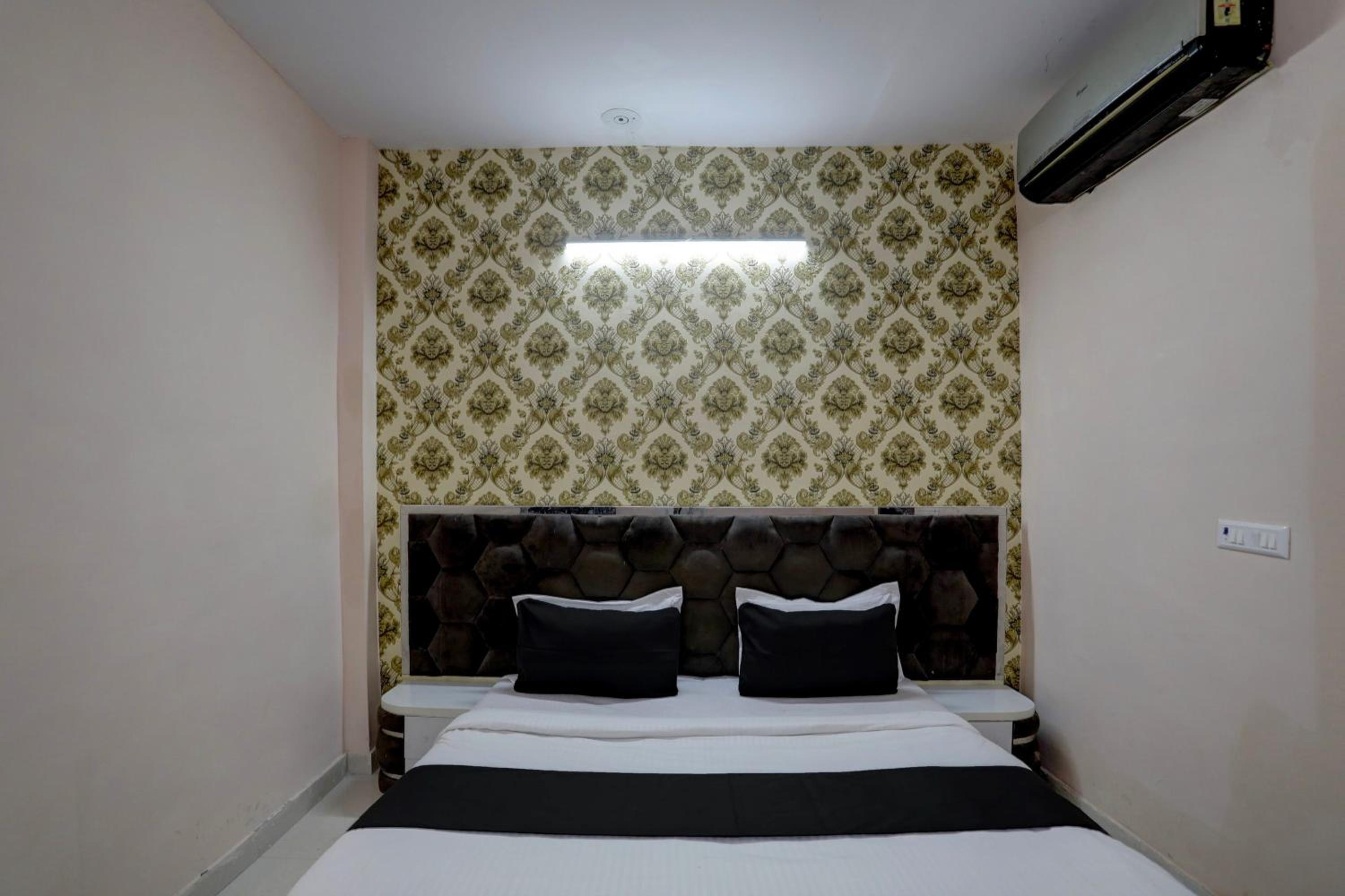 Hotel O Bliss