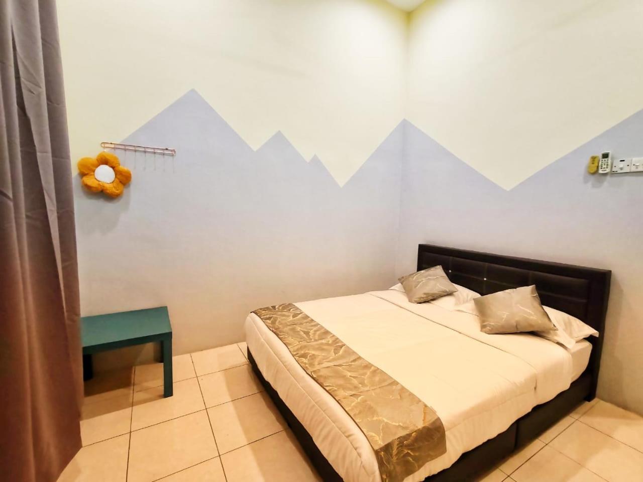 Awesome Ang Jenjarom Homestay