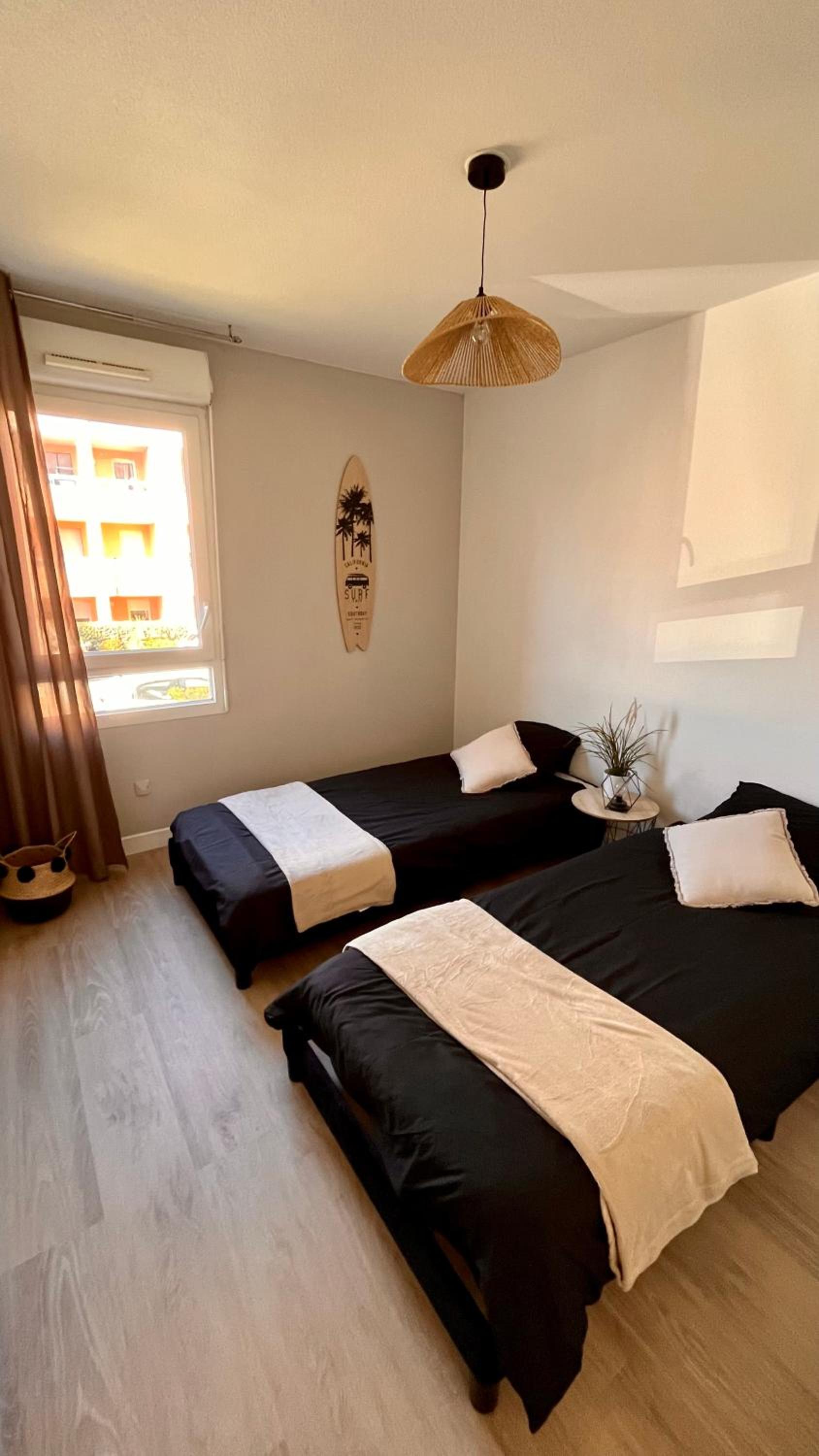 Appartement 2 chambres dans résidence avec piscine et parking