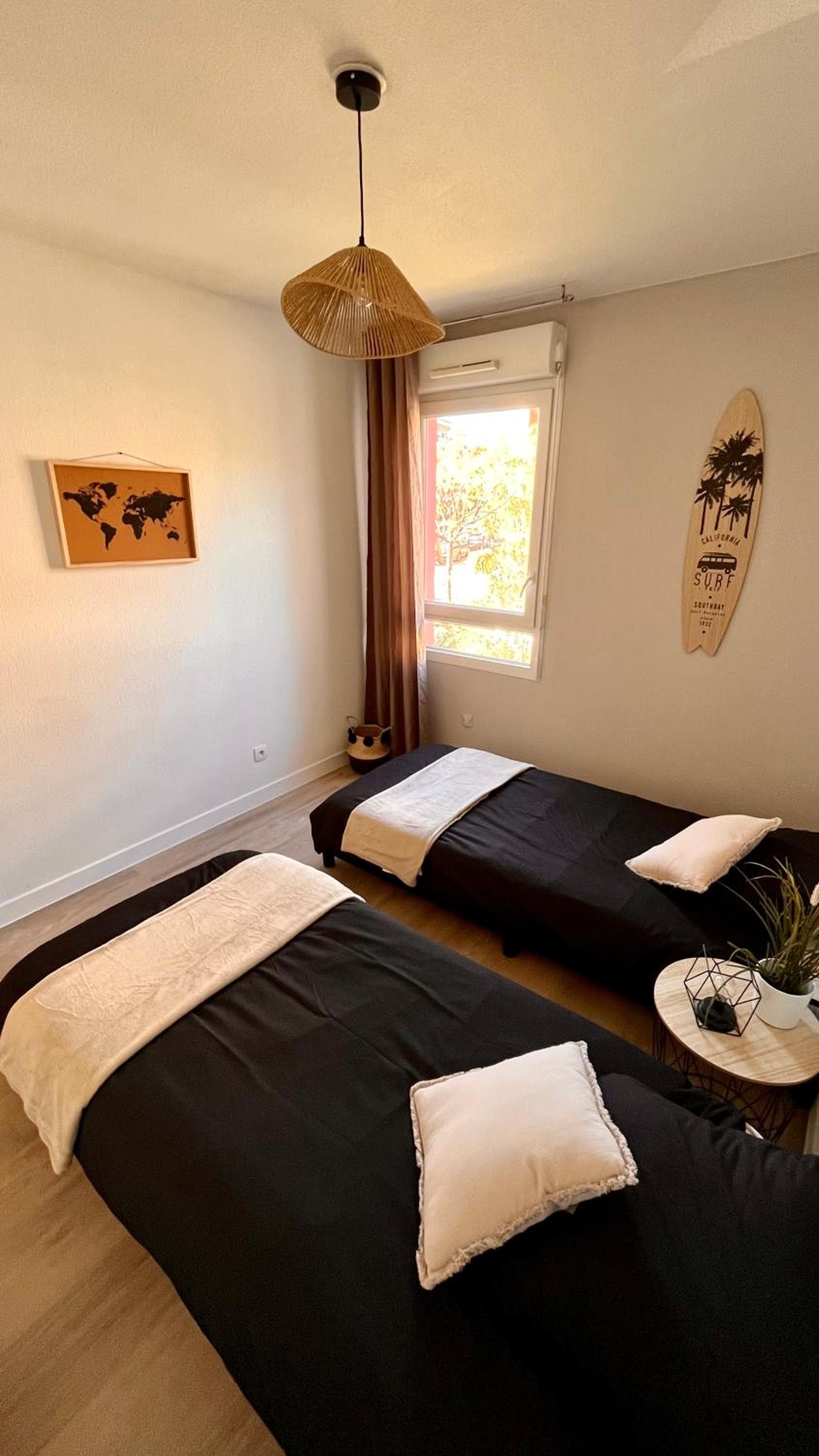 Appartement 2 chambres dans résidence avec piscine et parking