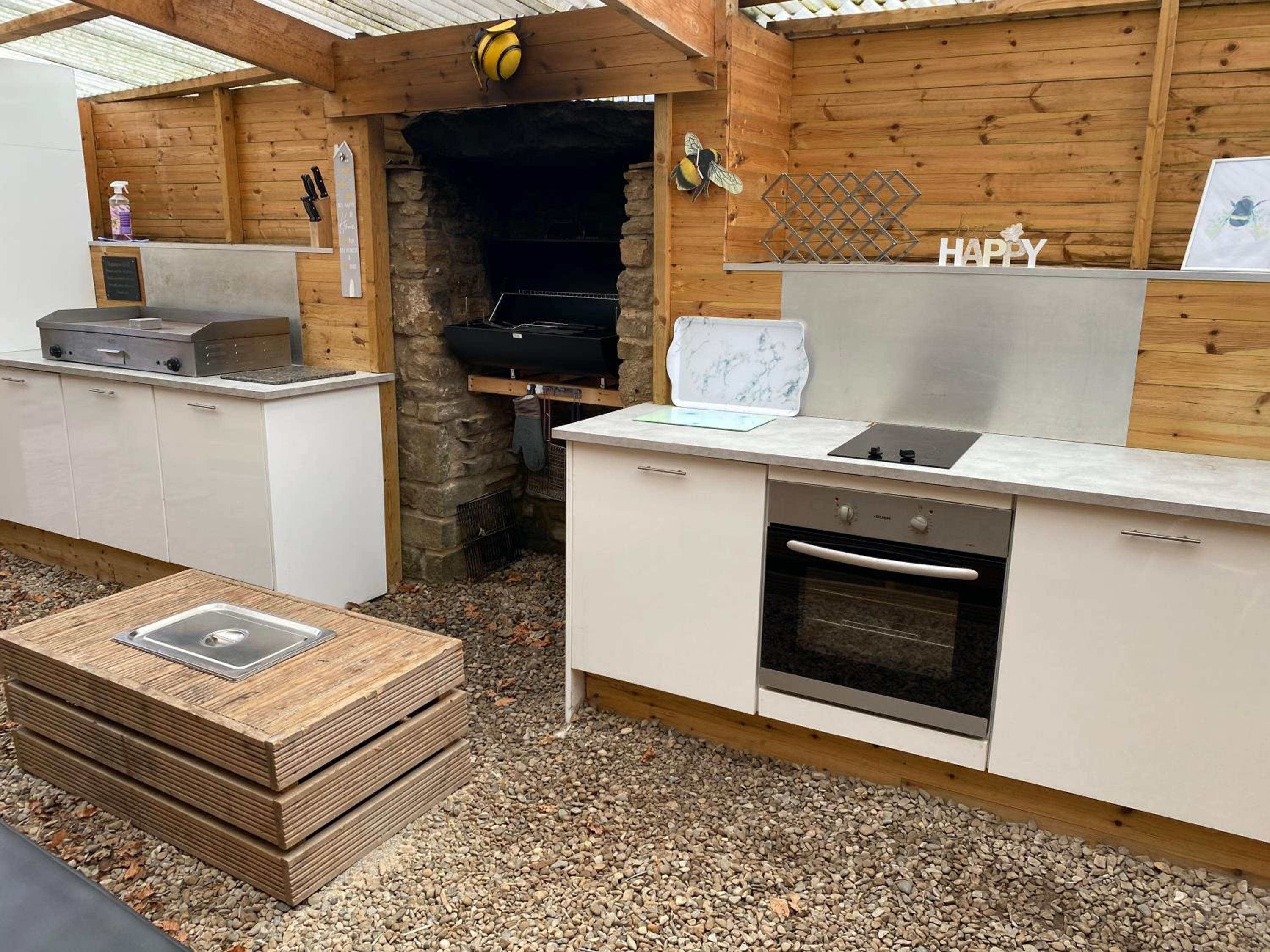 Winnie Cottage - Hot Tub, Games Room, Sauna, Large Garden view 4